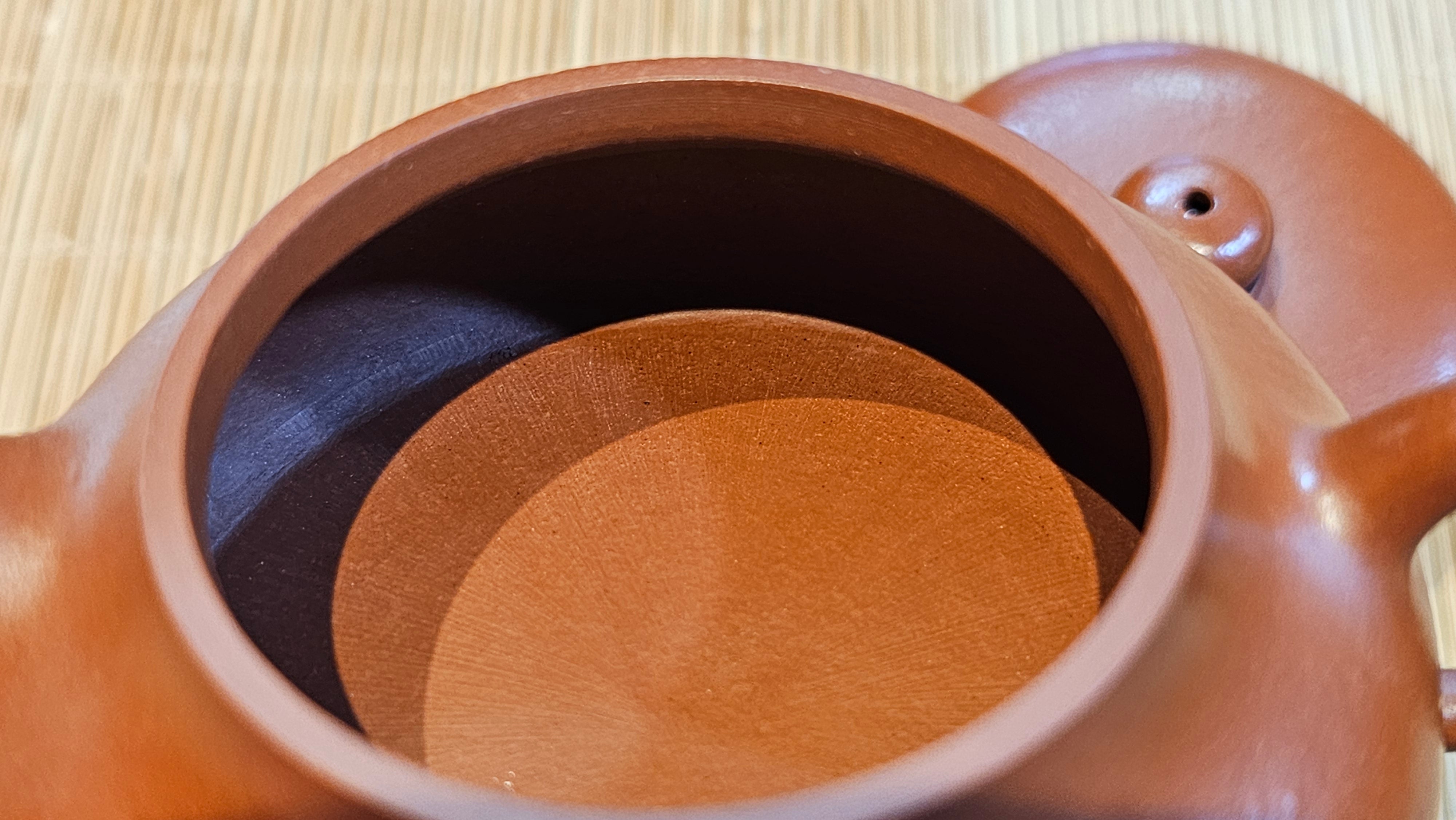 Jing Le 静乐 ~ "Quiet happiness", 102.6ml, Xiao Mei Yao Zhu Ni 小煤窑朱泥, by our Collaborative Craftsman Wang Xing 王兴 ~ Congratulations to Mr K.D., 0048hrs 14th Apr, San Jose, CA.