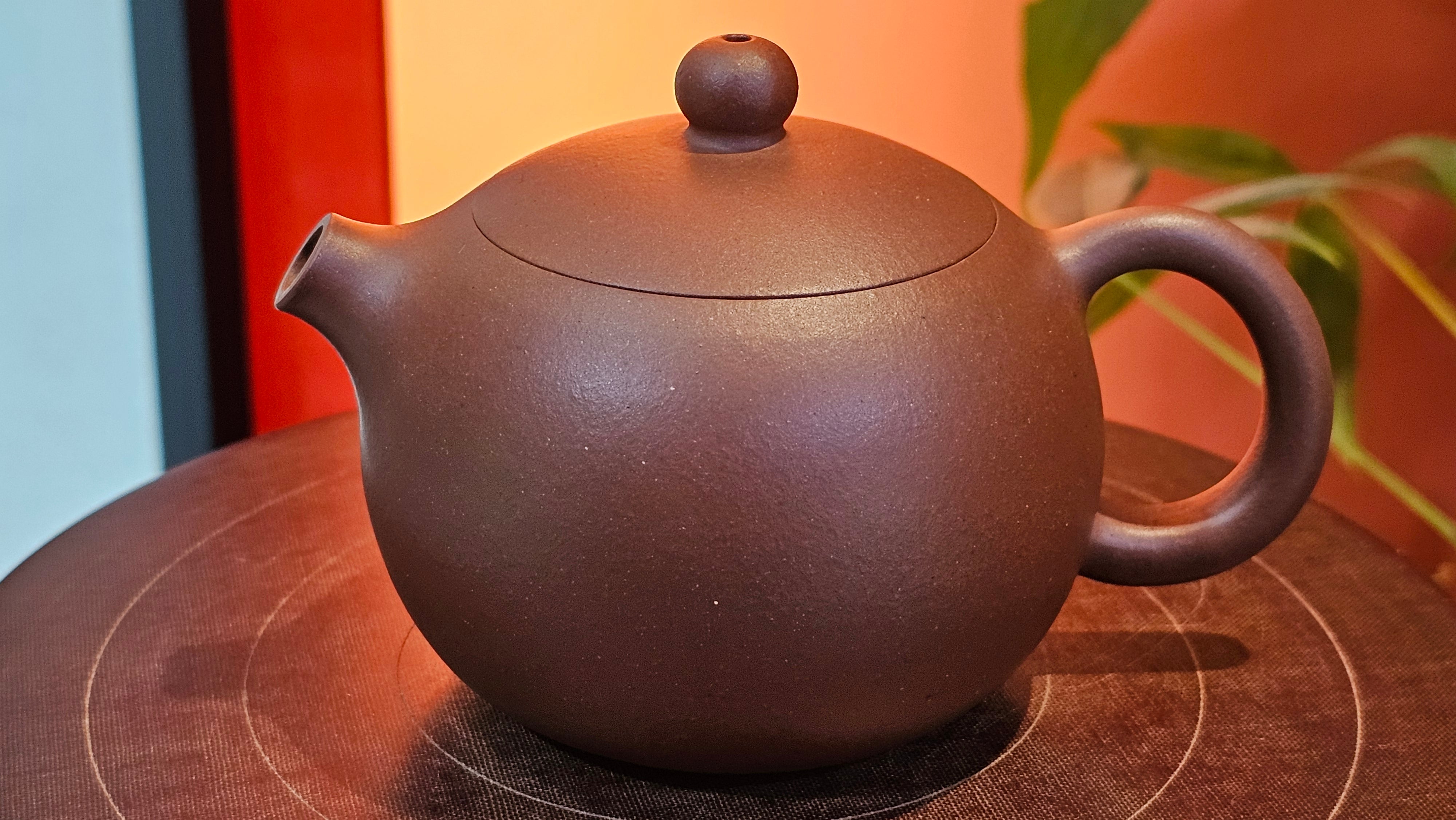 Xi Shi 西施, 172.3ml, Di Cao Qing Zi Ni 底槽青紫泥, by Craftsman Gu Xiao Ming 顾小明 ~ Congratulations to Mr D.S., 0838hrs 15th Apr, Narragansett, RI 🇺🇸.