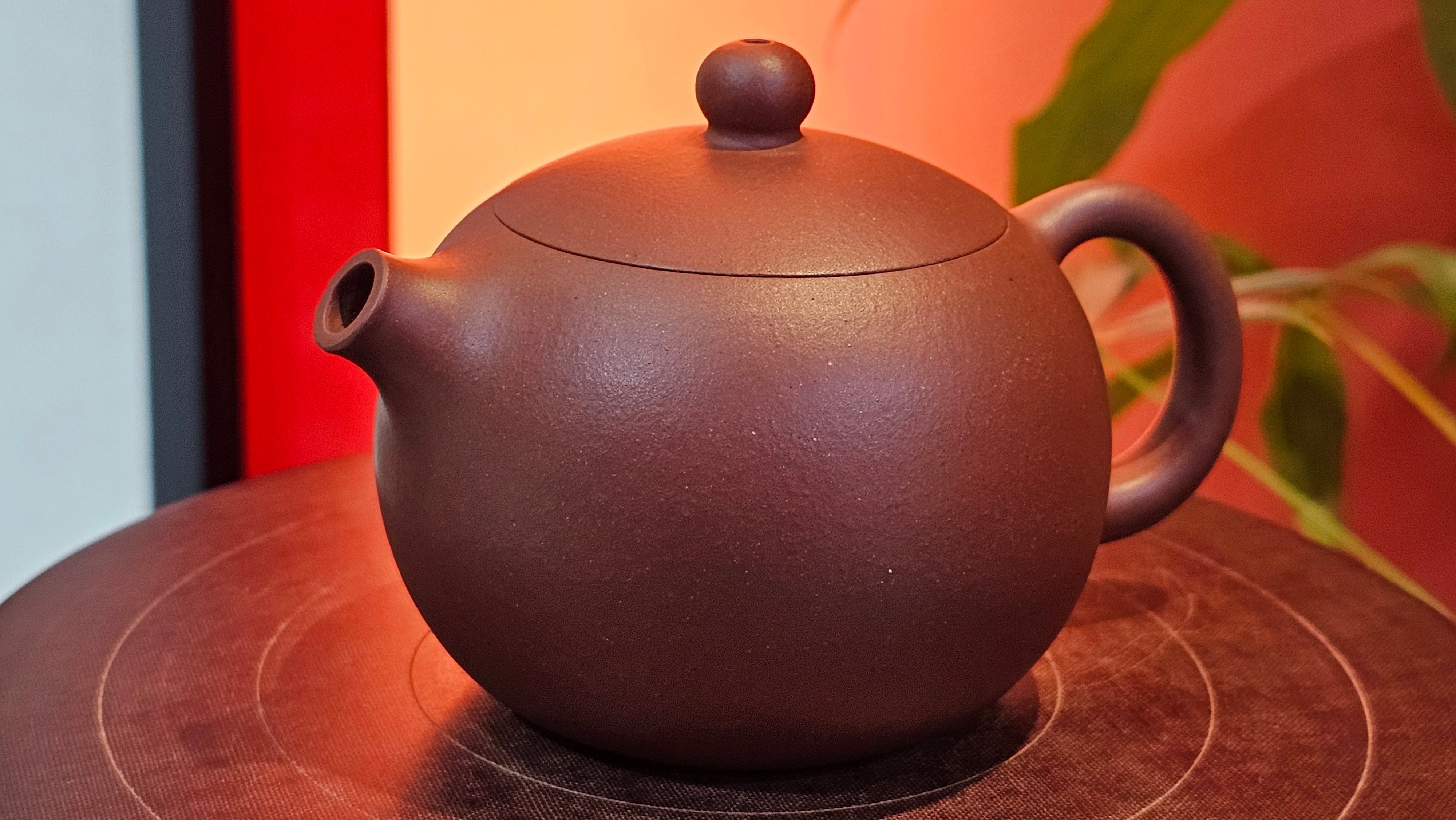 Xi Shi 西施, 172.3ml, Di Cao Qing Zi Ni 底槽青紫泥, by Craftsman Gu Xiao Ming 顾小明 ~ Congratulations to Mr D.S., 0838hrs 15th Apr, Narragansett, RI 🇺🇸.