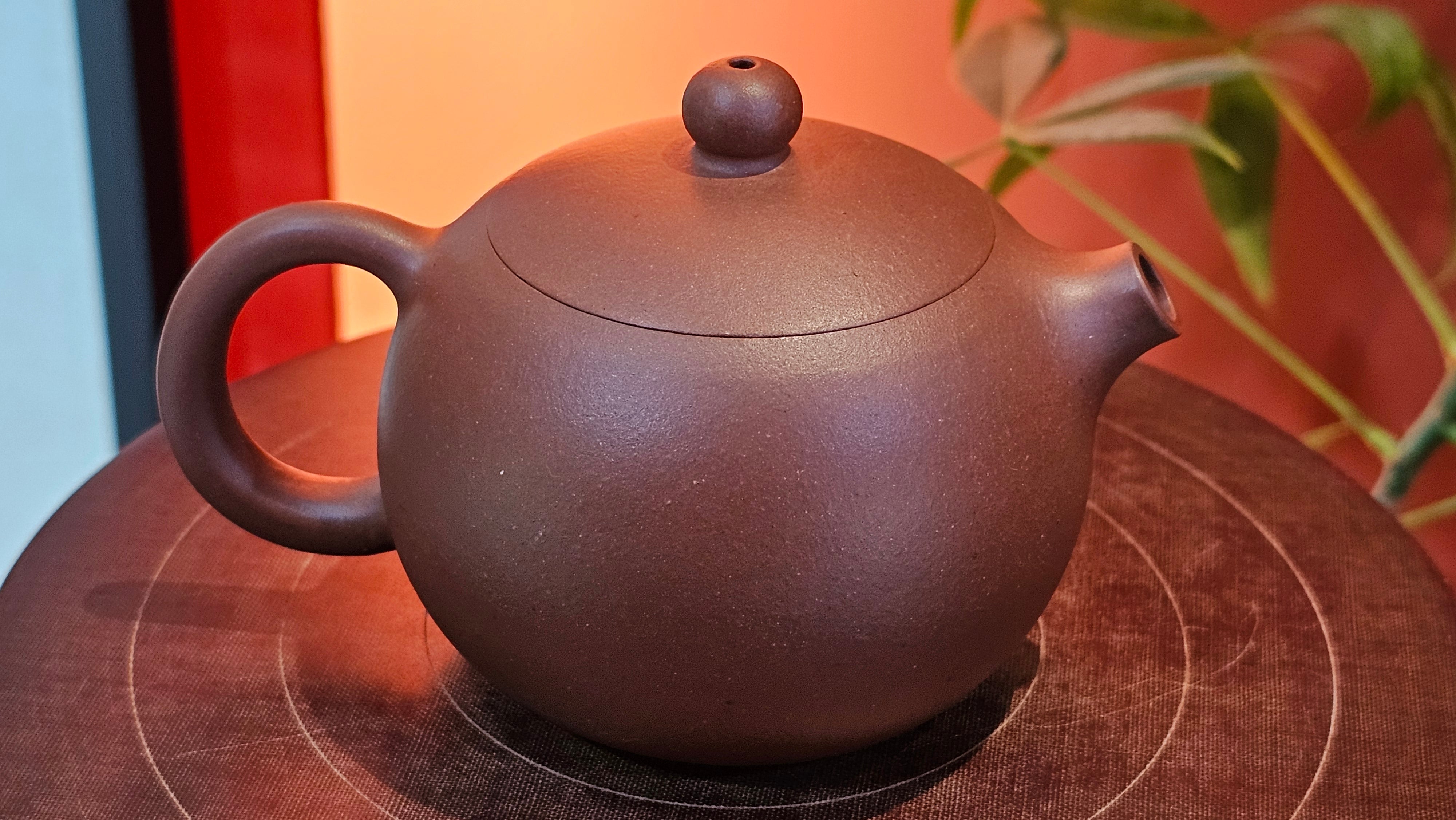 Xi Shi 西施, 172.3ml, Di Cao Qing Zi Ni 底槽青紫泥, by Craftsman Gu Xiao Ming 顾小明 ~ Congratulations to Mr D.S., 0838hrs 15th Apr, Narragansett, RI 🇺🇸.