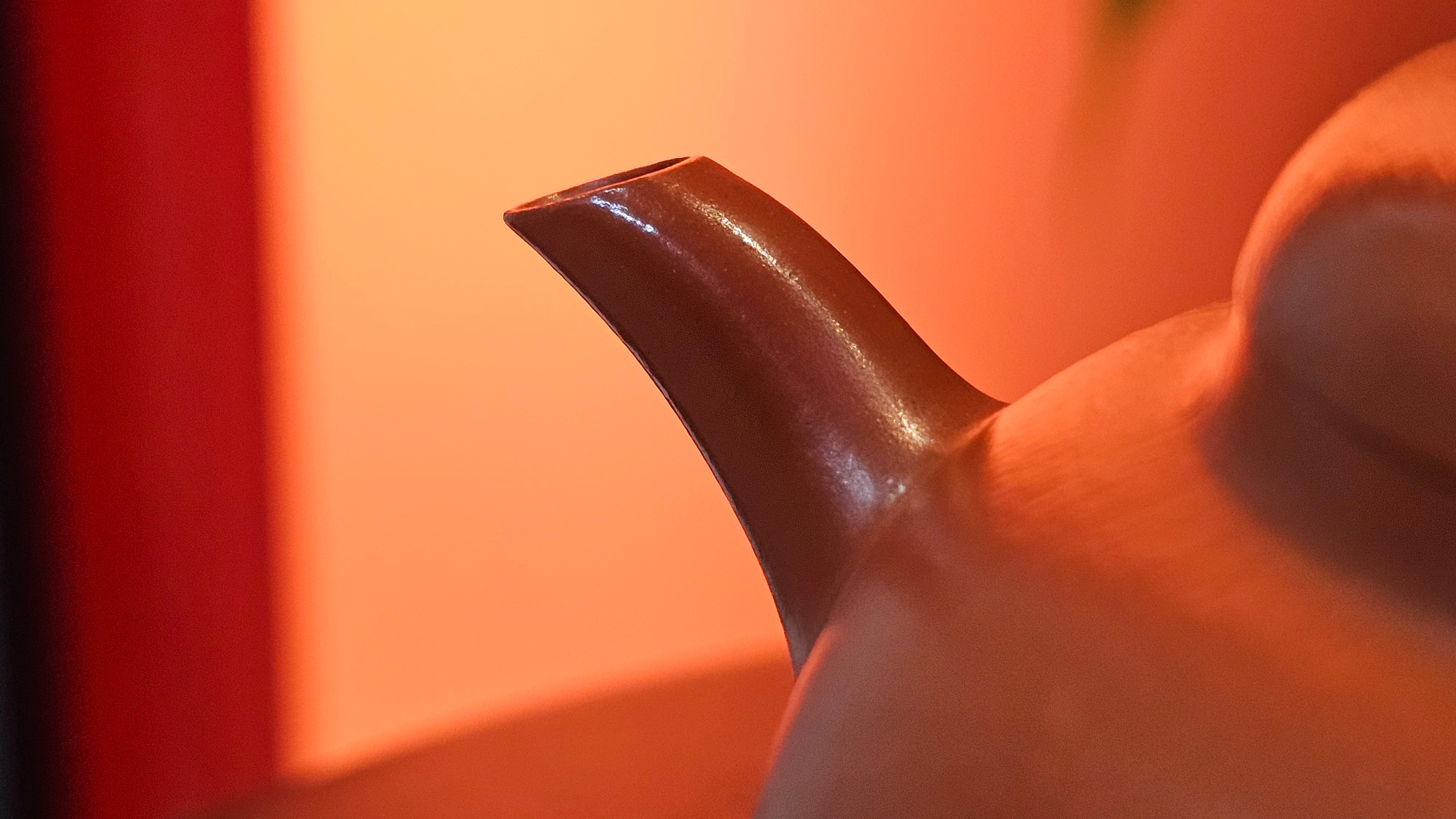 Yi Gong Hu 逸公壶, 142.3ml, Xiao Mei Yao Zhu Ni 小煤窑朱泥,  by our Collaborative Craftsman Shi Yun 石芸 ~ Congratulations to Mr N.S., 2245hrs 23rd May 2025, Fort Wayne, IN.