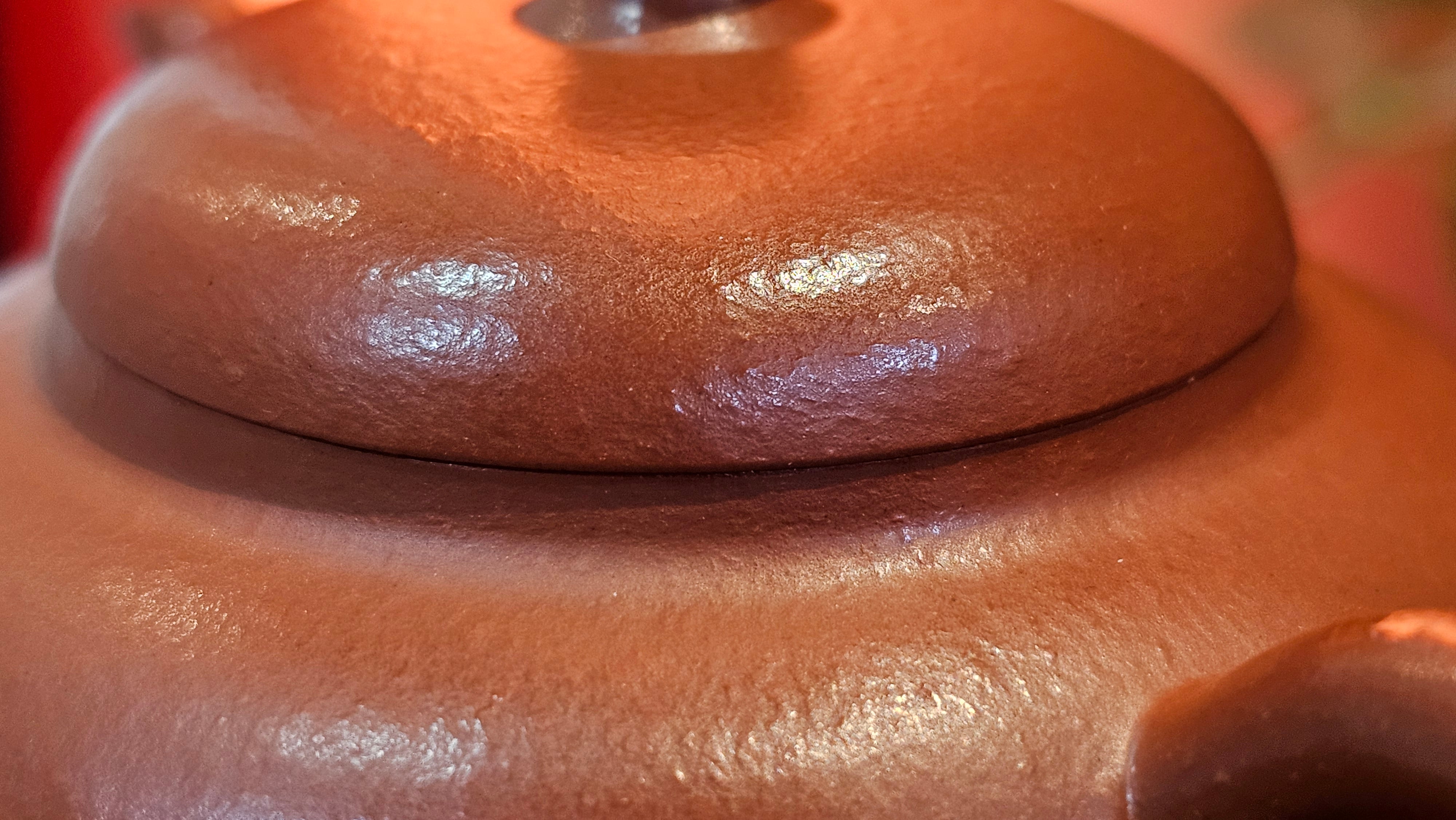 Yi Gong Hu 逸公壶, 142.3ml, Xiao Mei Yao Zhu Ni 小煤窑朱泥,  by our Collaborative Craftsman Shi Yun 石芸 ~ Congratulations to Mr N.S., 2245hrs 23rd May 2025, Fort Wayne, IN.