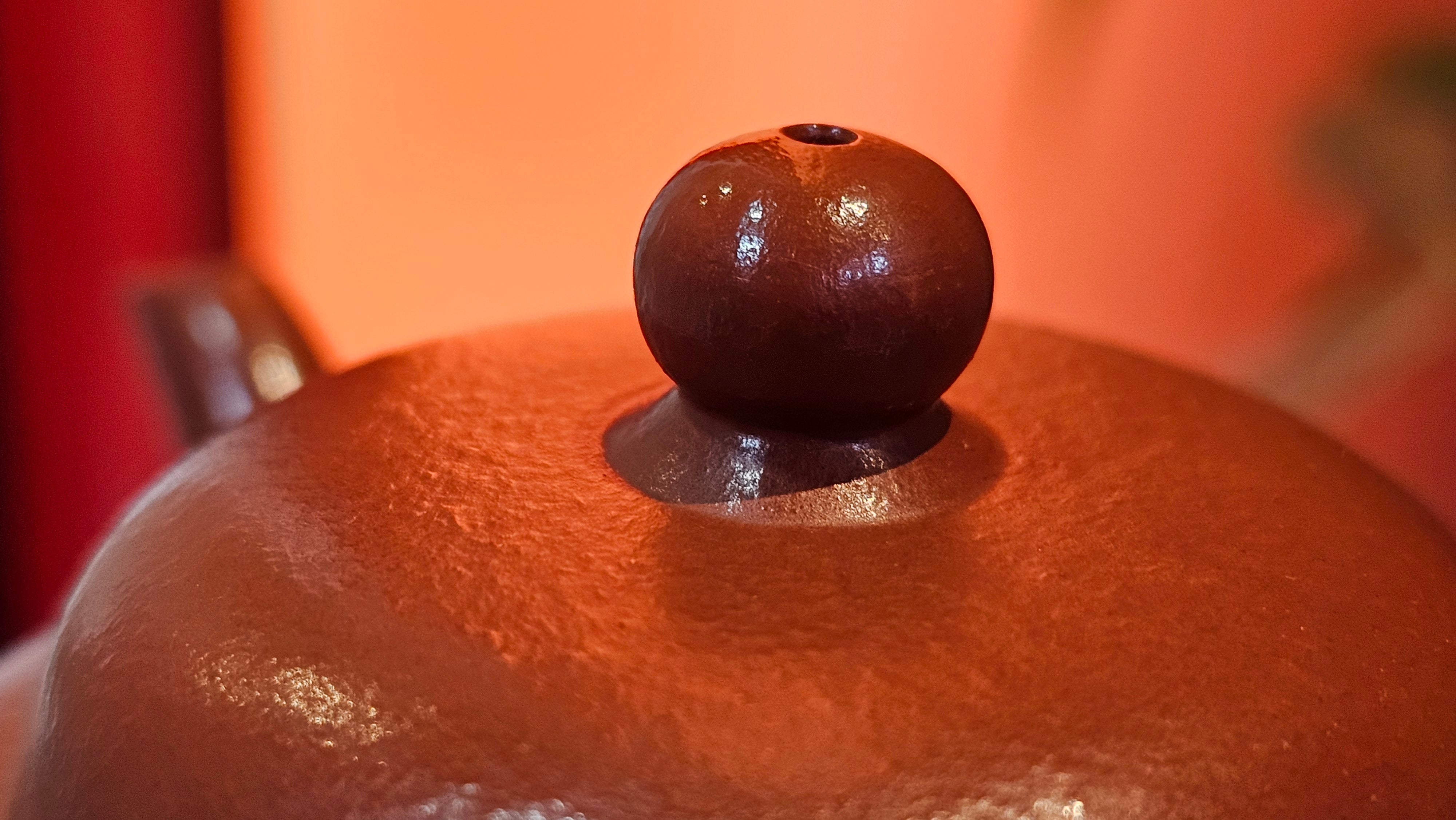 Yi Gong Hu 逸公壶, 142.3ml, Xiao Mei Yao Zhu Ni 小煤窑朱泥,  by our Collaborative Craftsman Shi Yun 石芸 ~ Congratulations to Mr N.S., 2245hrs 23rd May 2025, Fort Wayne, IN.