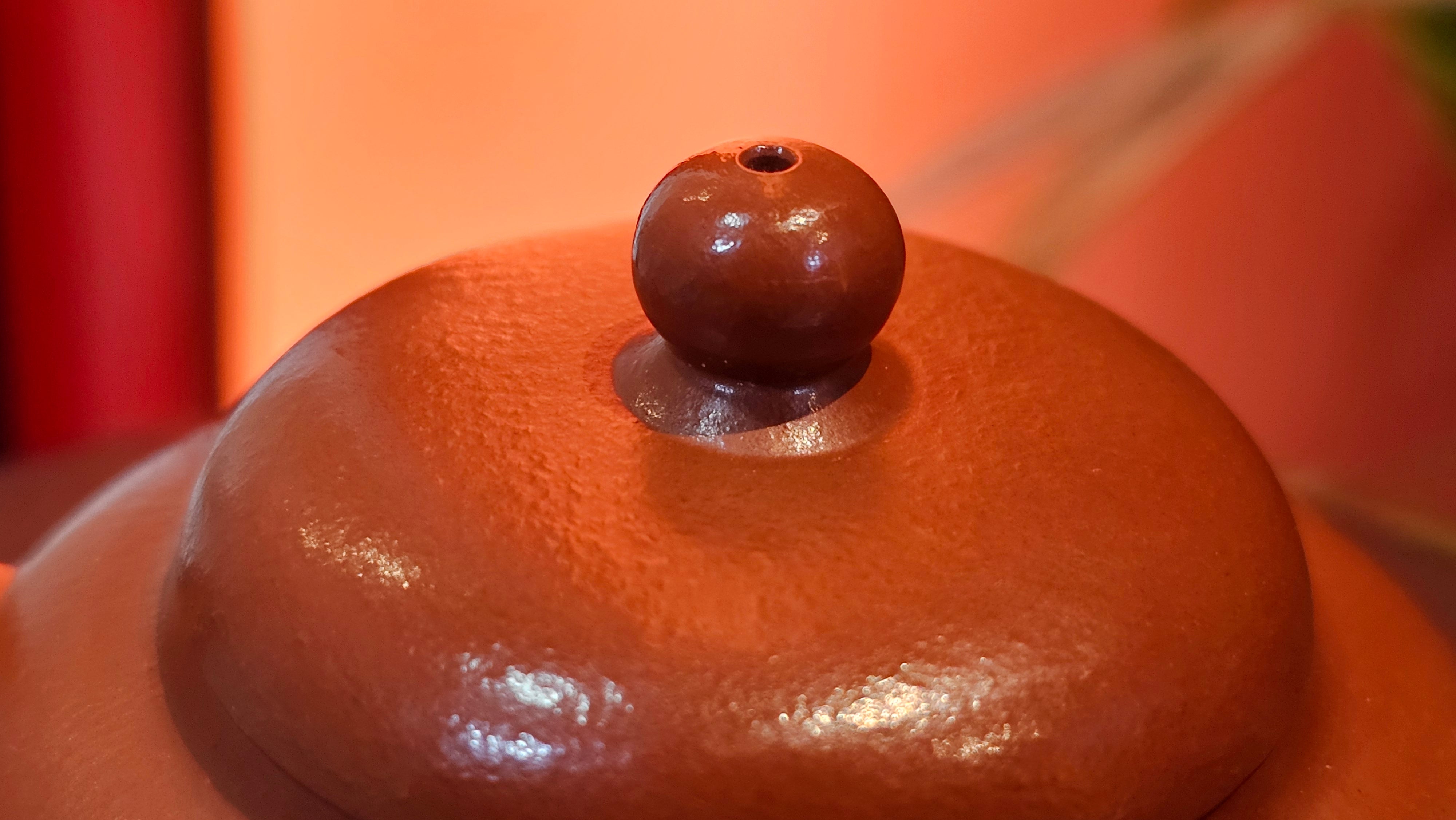 Yi Gong Hu 逸公壶, 142.3ml, Xiao Mei Yao Zhu Ni 小煤窑朱泥,  by our Collaborative Craftsman Shi Yun 石芸 ~ Congratulations to Mr N.S., 2245hrs 23rd May 2025, Fort Wayne, IN.