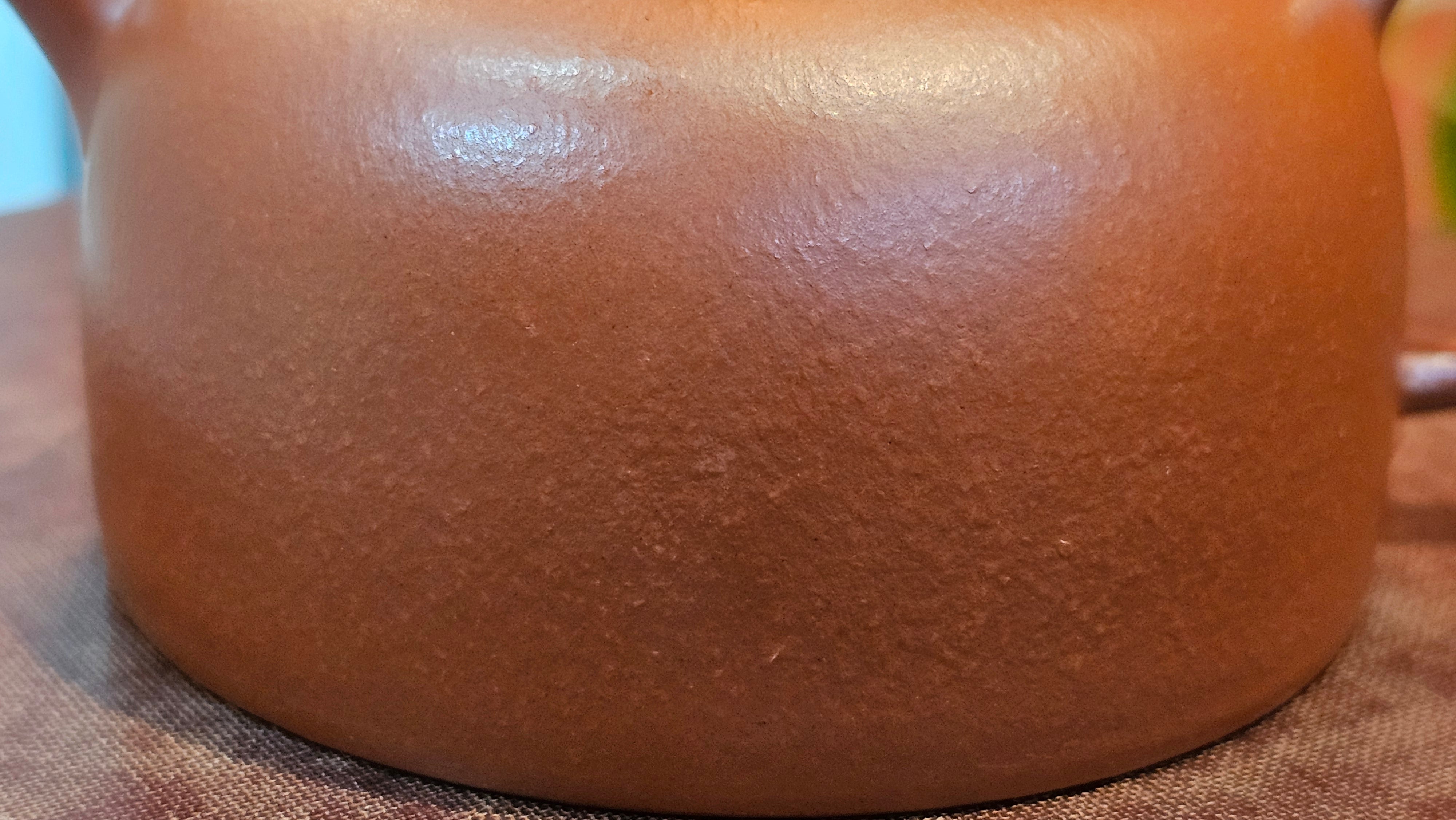 Yi Gong Hu 逸公壶, 142.3ml, Xiao Mei Yao Zhu Ni 小煤窑朱泥,  by our Collaborative Craftsman Shi Yun 石芸 ~ Congratulations to Mr N.S., 2245hrs 23rd May 2025, Fort Wayne, IN.