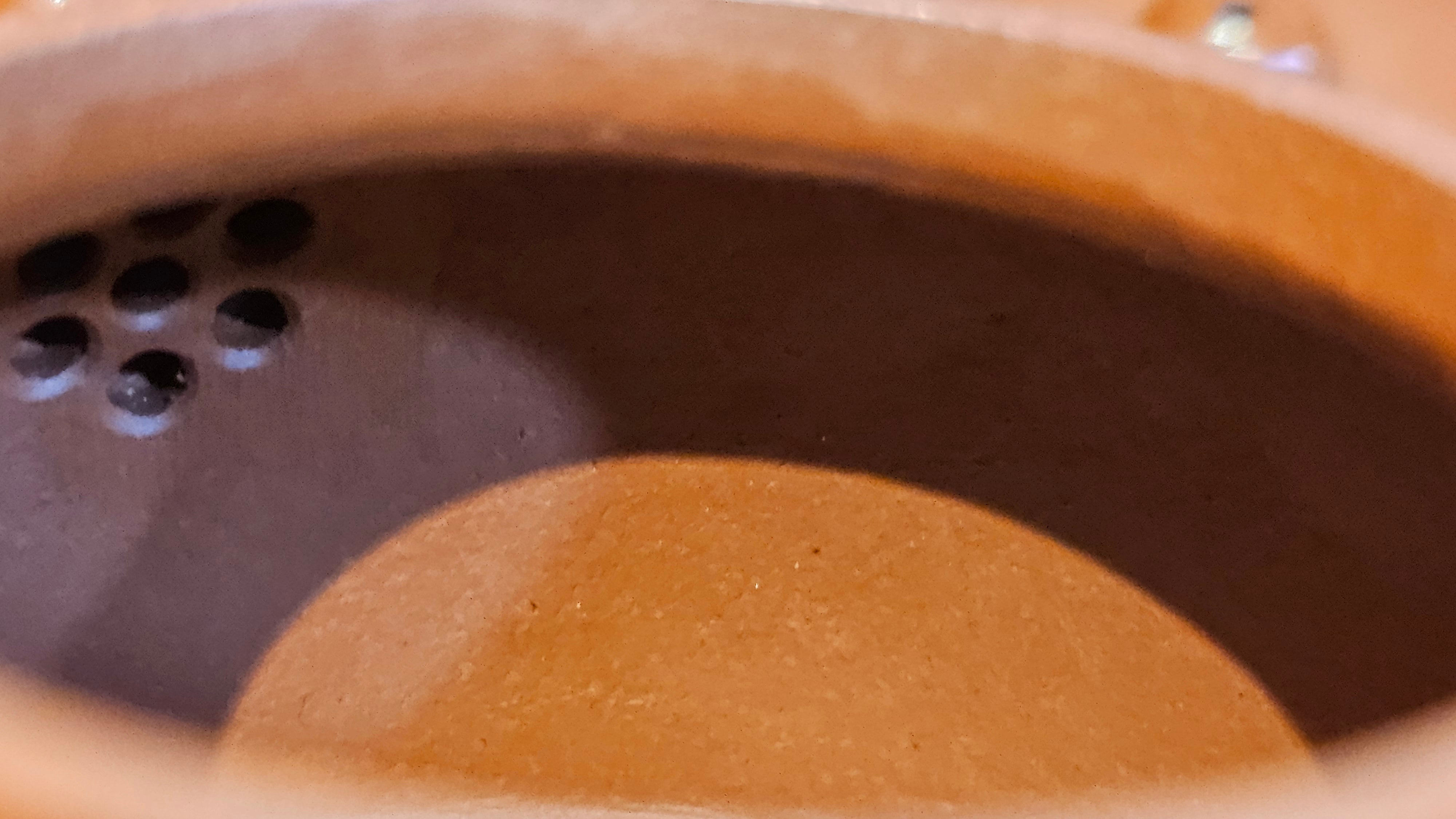 Yi Gong Hu 逸公壶, 142.3ml, Xiao Mei Yao Zhu Ni 小煤窑朱泥,  by our Collaborative Craftsman Shi Yun 石芸 ~ Congratulations to Mr N.S., 2245hrs 23rd May 2025, Fort Wayne, IN.