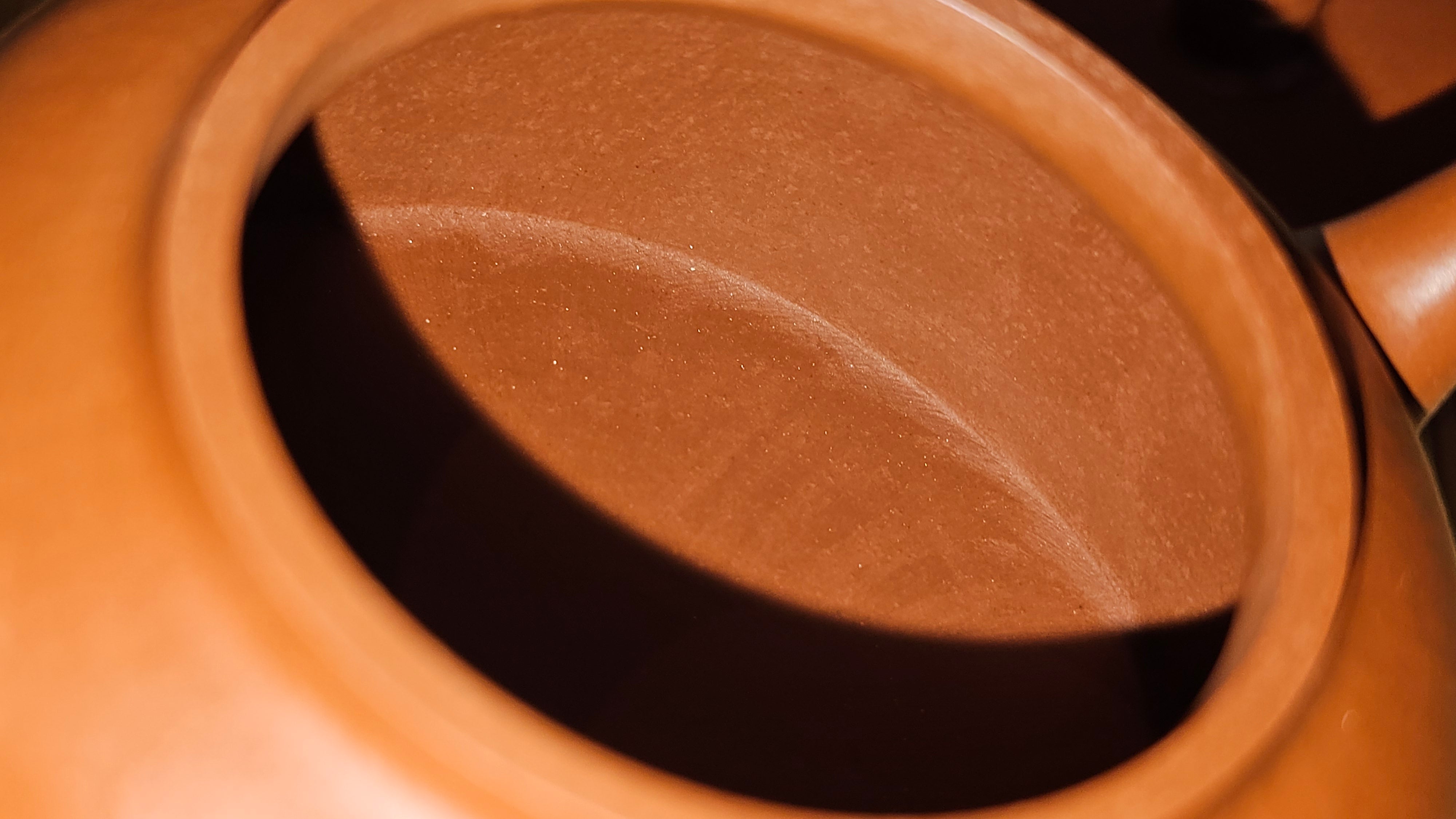 Yi Gong Hu 逸公壶, 142.3ml, Xiao Mei Yao Zhu Ni 小煤窑朱泥,  by our Collaborative Craftsman Shi Yun 石芸 ~ Congratulations to Mr N.S., 2245hrs 23rd May 2025, Fort Wayne, IN.