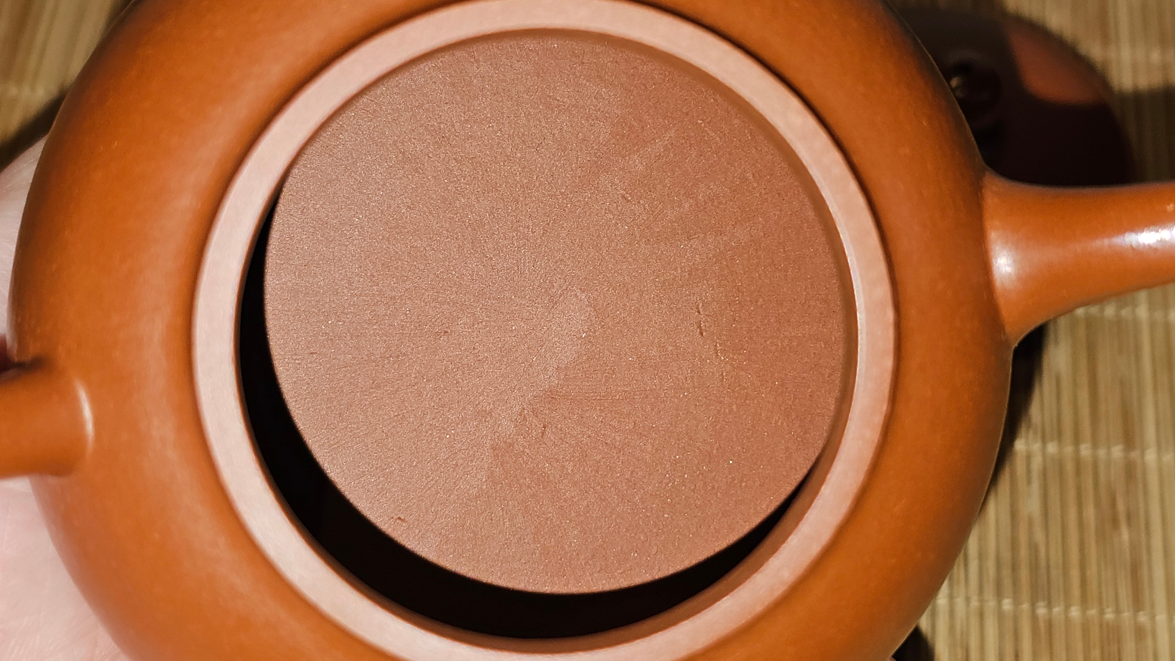 Yi Gong Hu 逸公壶, 142.3ml, Xiao Mei Yao Zhu Ni 小煤窑朱泥,  by our Collaborative Craftsman Shi Yun 石芸 ~ Congratulations to Mr N.S., 2245hrs 23rd May 2025, Fort Wayne, IN.