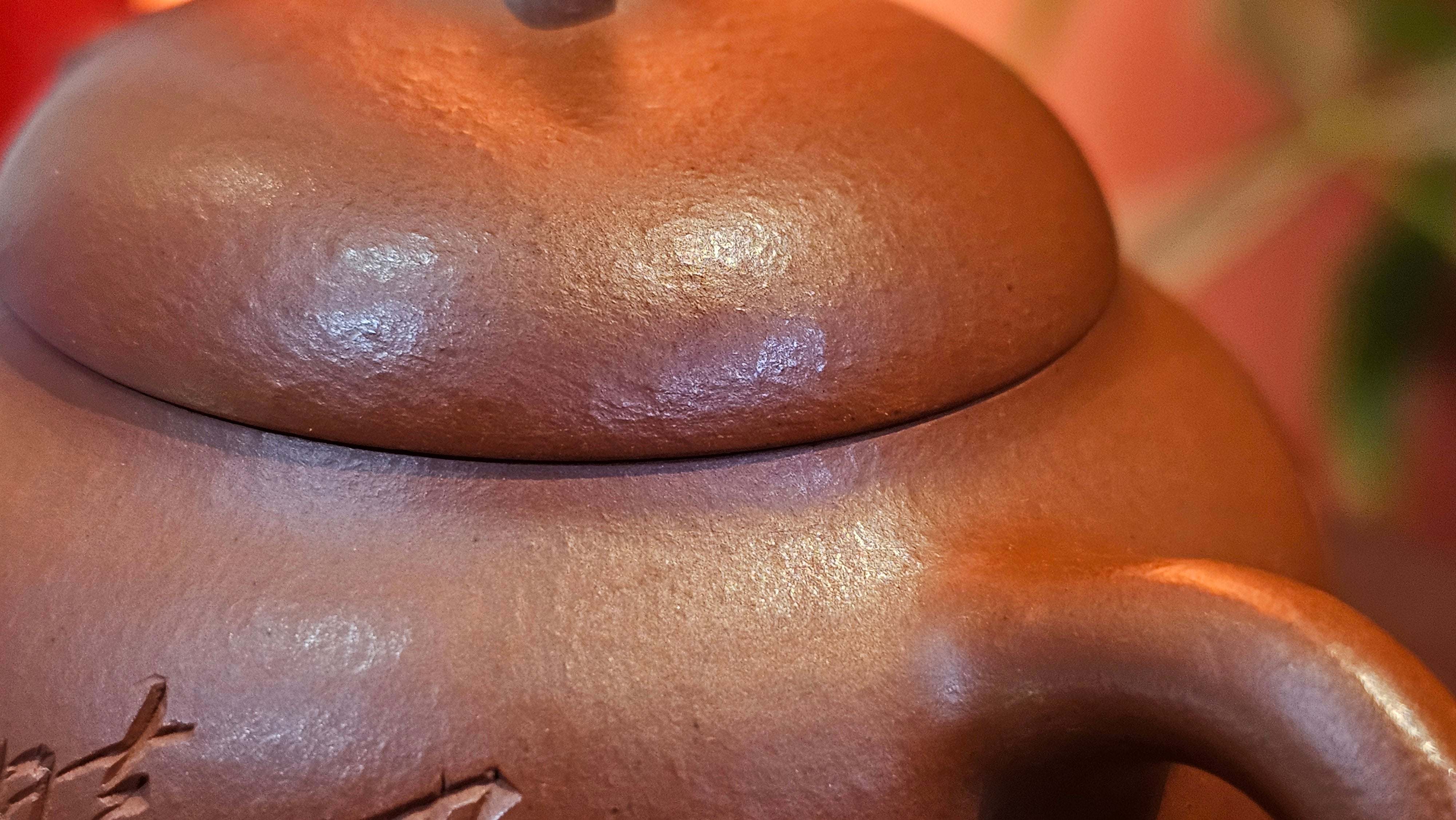 Qie Gua 茄瓜, 140.6ml, Xiao Mei Yao Zhu Ni 小煤窑朱泥,  by our Collaborative Craftsman Wang Hui 王慧, Poem Engraving by Craftsman 一德书 ~ Congratulations to Mr L.L., 1139hrs 28th Apr, Ventura, CA.