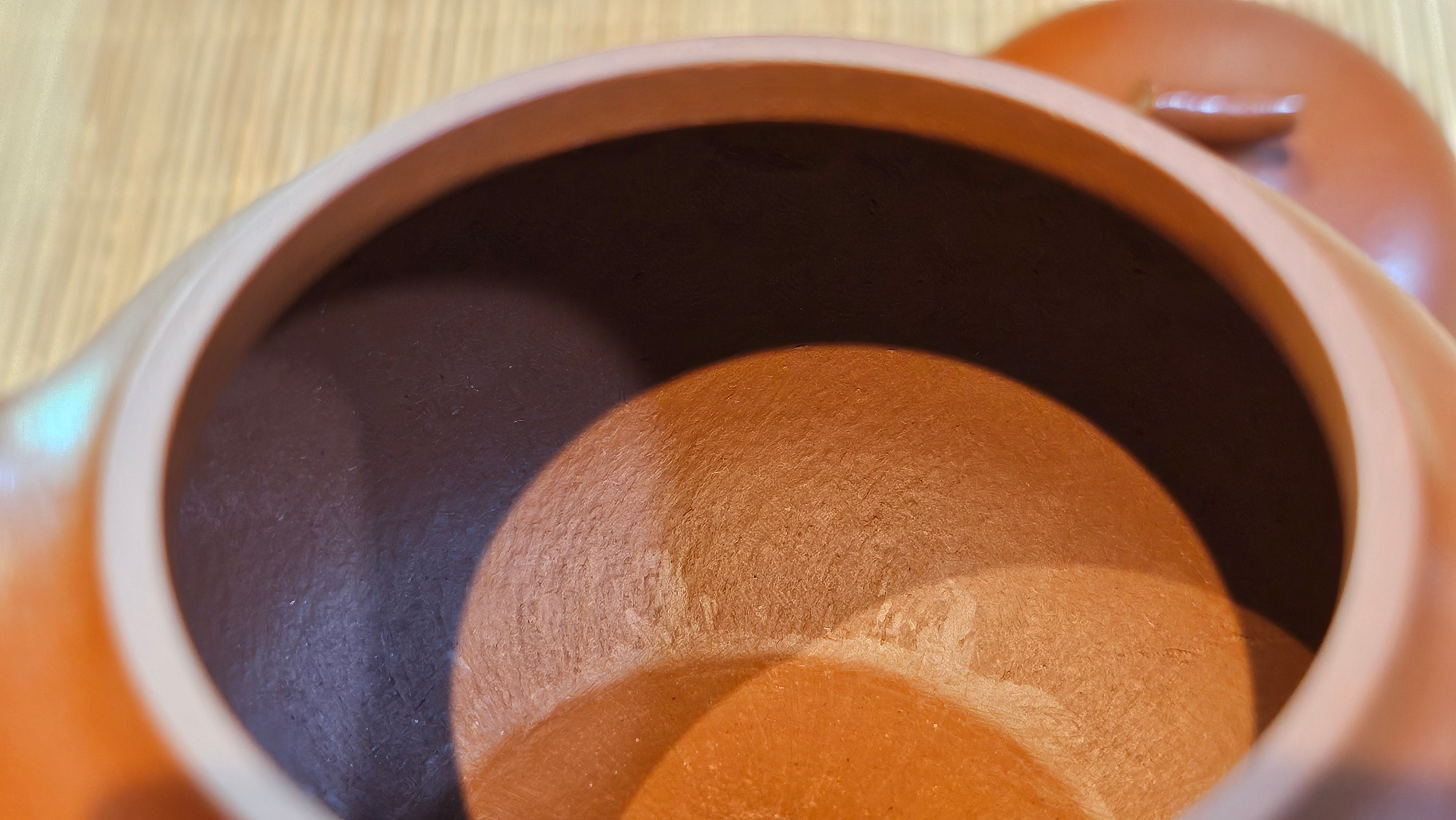 Qie Gua 茄瓜, 140.6ml, Xiao Mei Yao Zhu Ni 小煤窑朱泥,  by our Collaborative Craftsman Wang Hui 王慧, Poem Engraving by Craftsman 一德书 ~ Congratulations to Mr L.L., 1139hrs 28th Apr, Ventura, CA.