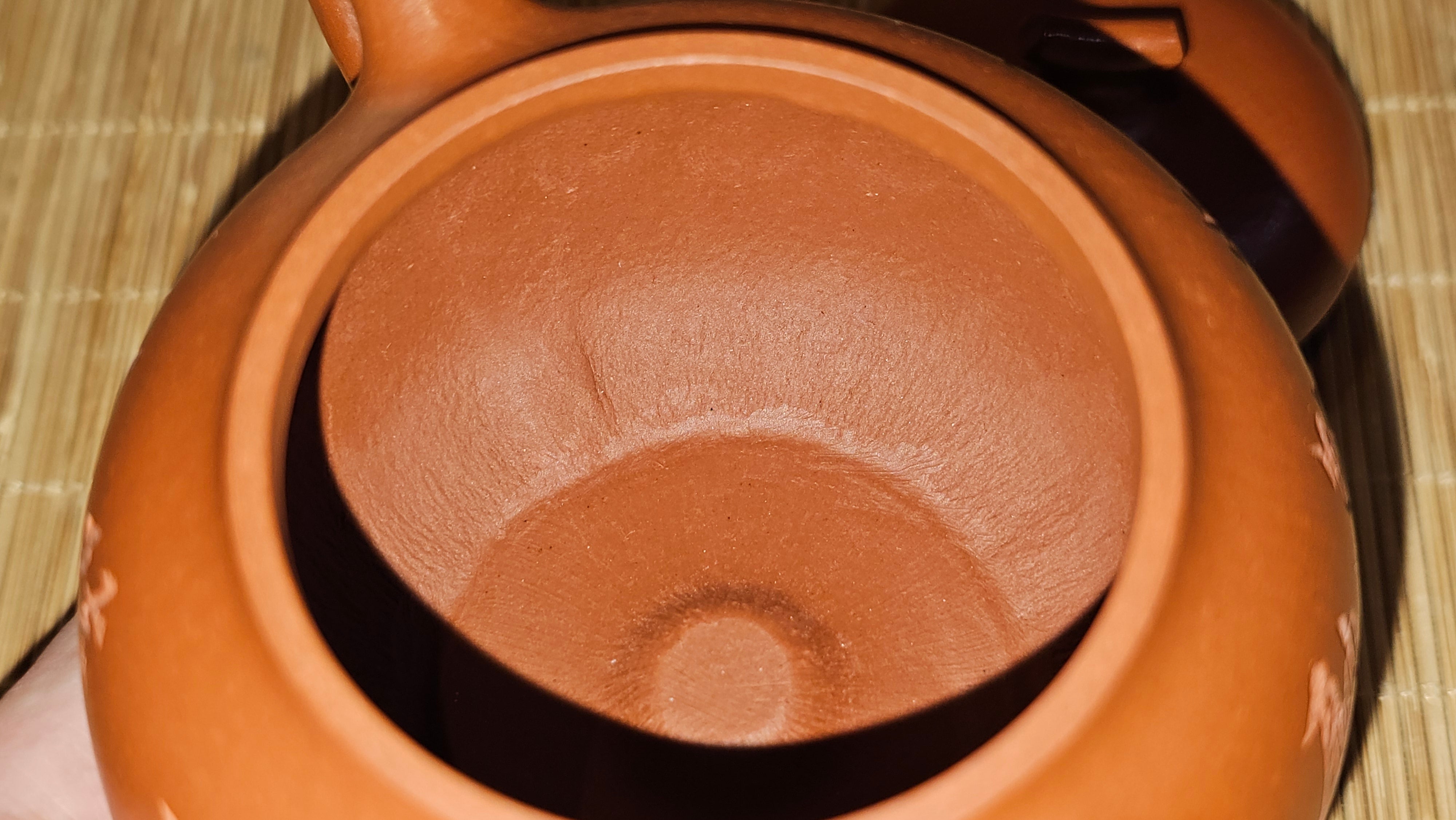 Qie Gua 茄瓜, 140.6ml, Xiao Mei Yao Zhu Ni 小煤窑朱泥,  by our Collaborative Craftsman Wang Hui 王慧, Poem Engraving by Craftsman 一德书 ~ Congratulations to Mr L.L., 1139hrs 28th Apr, Ventura, CA.