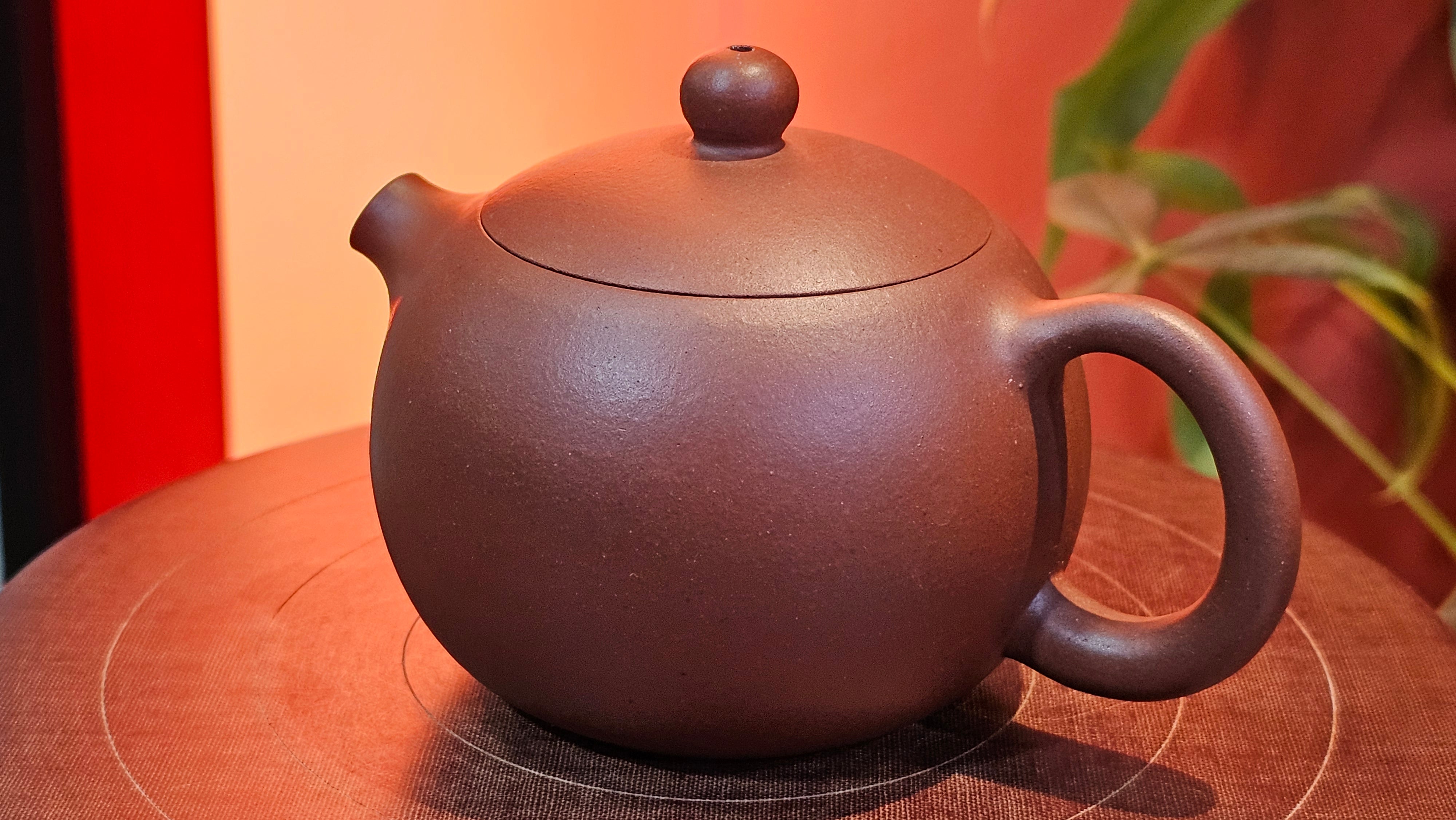 Xi Shi 西施, 167.6ml, Di Cao Qing Zi Ni 底槽青紫泥, by Craftsman Gu Xiao Ming 顾小明 ~ Congratulations to Ms D.W., 2320hrs 24th Apr, Milton, Ontario, Canada 🇨🇦.