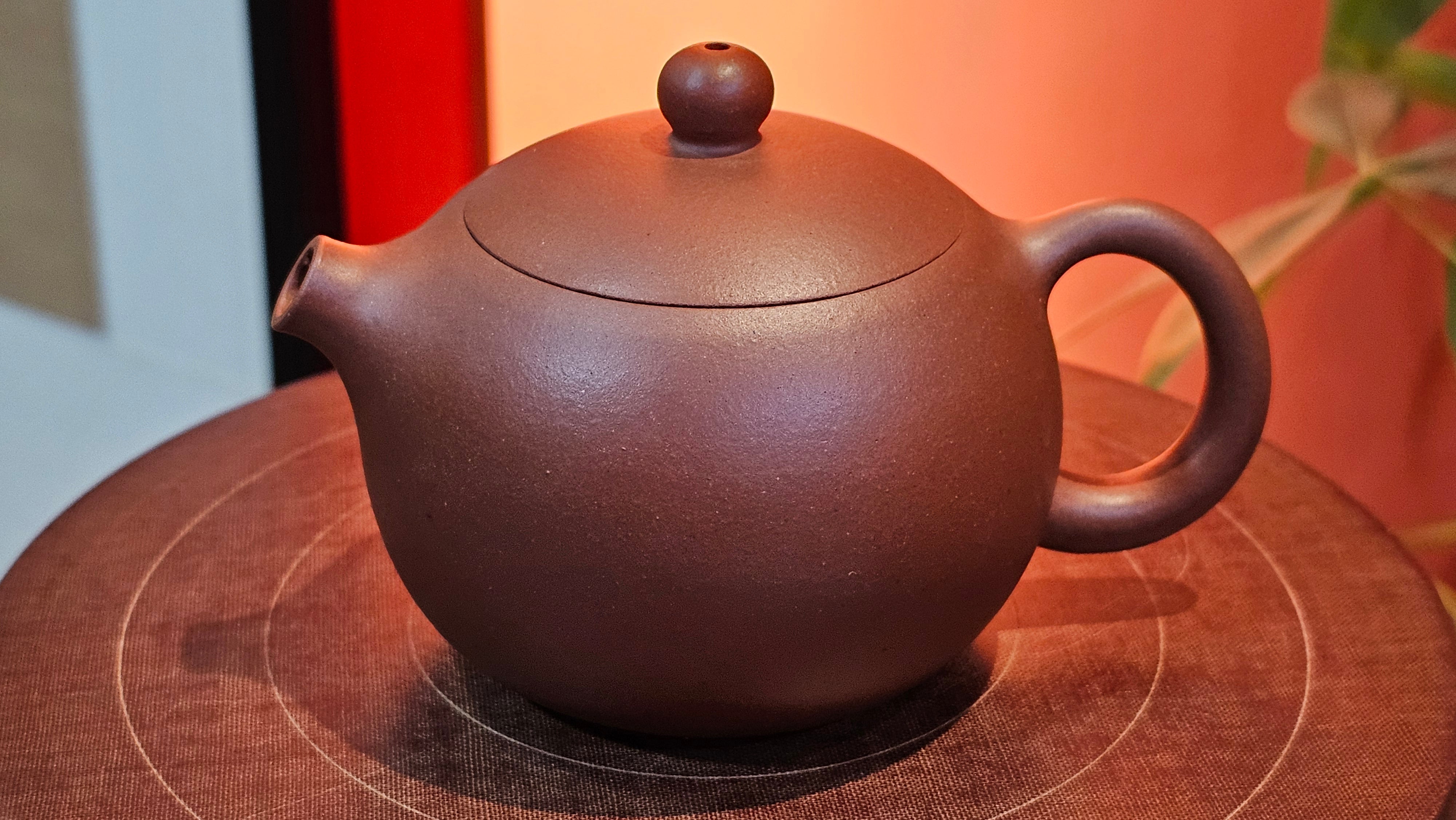 Xi Shi 西施, 167.6ml, Di Cao Qing Zi Ni 底槽青紫泥, by Craftsman Gu Xiao Ming 顾小明 ~ Congratulations to Ms D.W., 2320hrs 24th Apr, Milton, Ontario, Canada 🇨🇦.