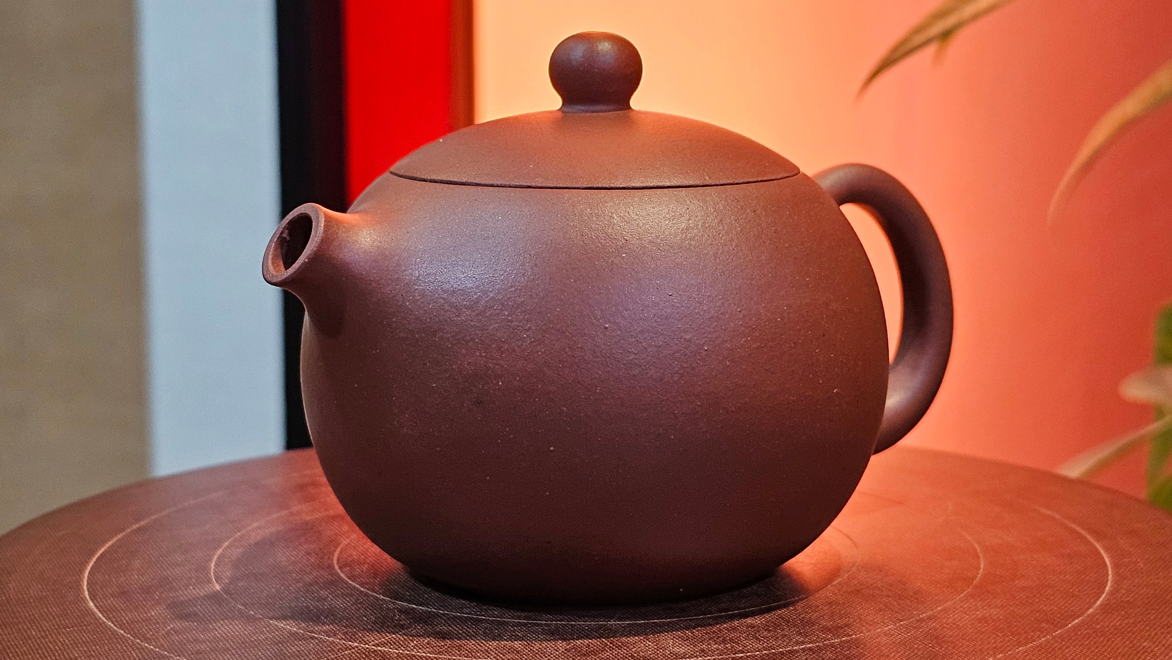 Xi Shi 西施, 167.6ml, Di Cao Qing Zi Ni 底槽青紫泥, by Craftsman Gu Xiao Ming 顾小明 ~ Congratulations to Ms D.W., 2320hrs 24th Apr, Milton, Ontario, Canada 🇨🇦.