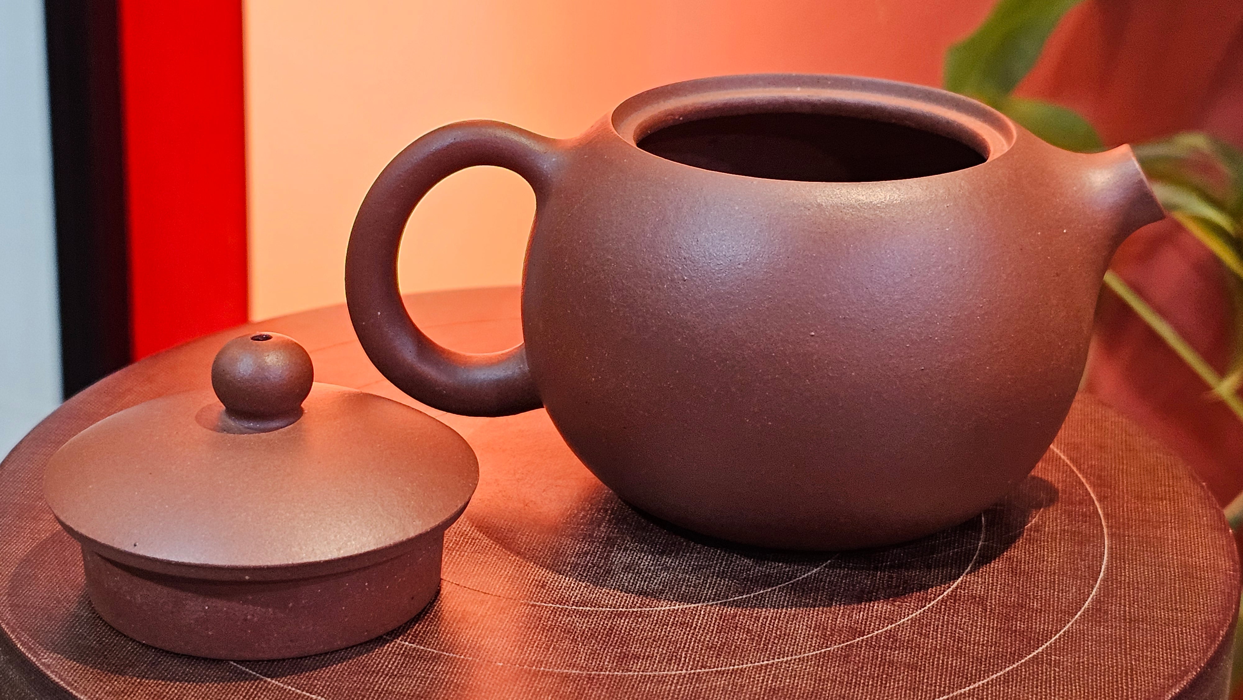 Xi Shi 西施, 167.6ml, Di Cao Qing Zi Ni 底槽青紫泥, by Craftsman Gu Xiao Ming 顾小明 ~ Congratulations to Ms D.W., 2320hrs 24th Apr, Milton, Ontario, Canada 🇨🇦.