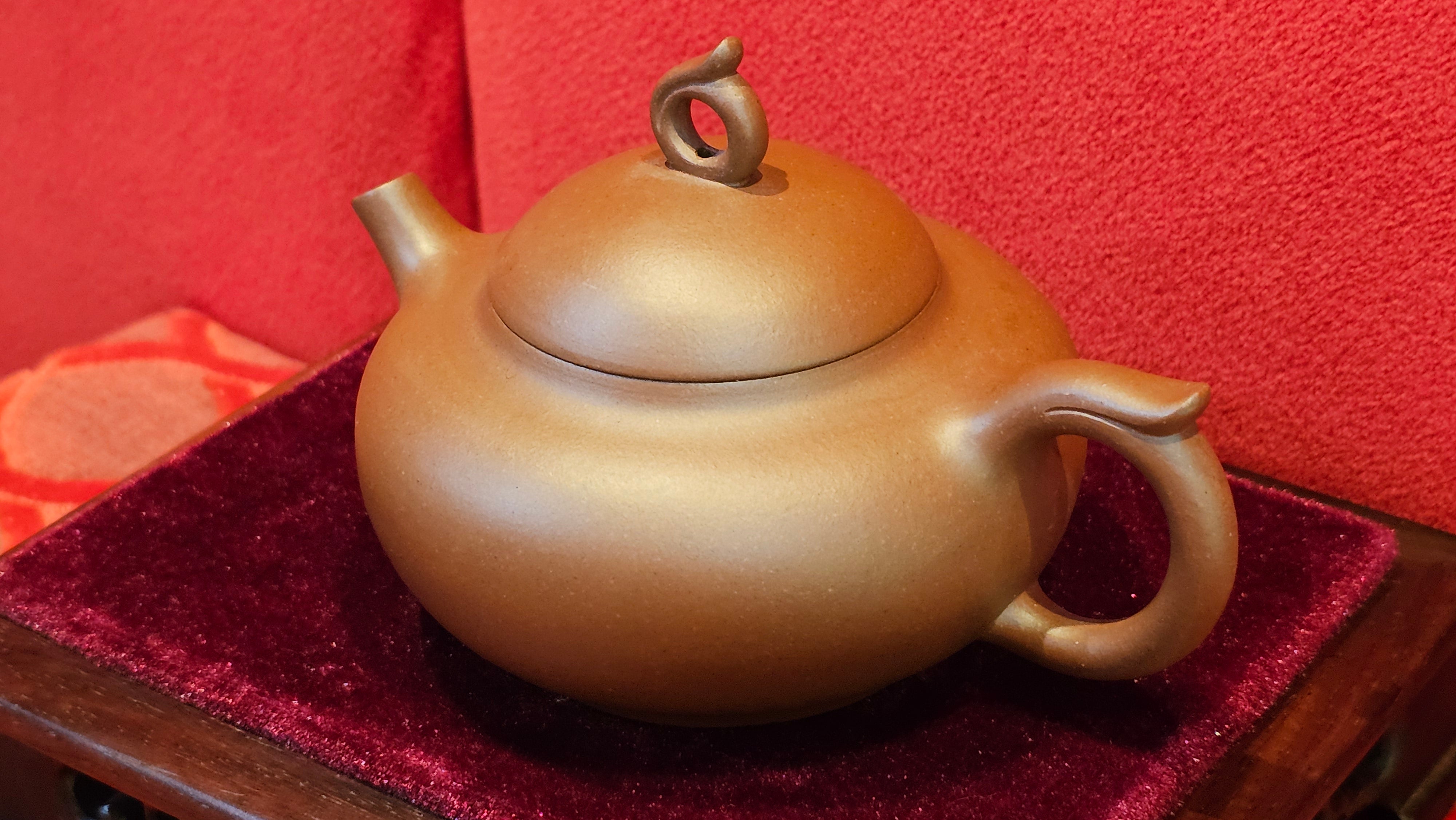 《云上》"Yun Shang", 148.8ml, Zi Ni 紫泥 ~ Crafted by L3A Consummate Master Artist Li Yan Ru 李艳如 ~ Congratulations to Mr M.C., 1024hrs 25th Apr, Singapore 🇸🇬.