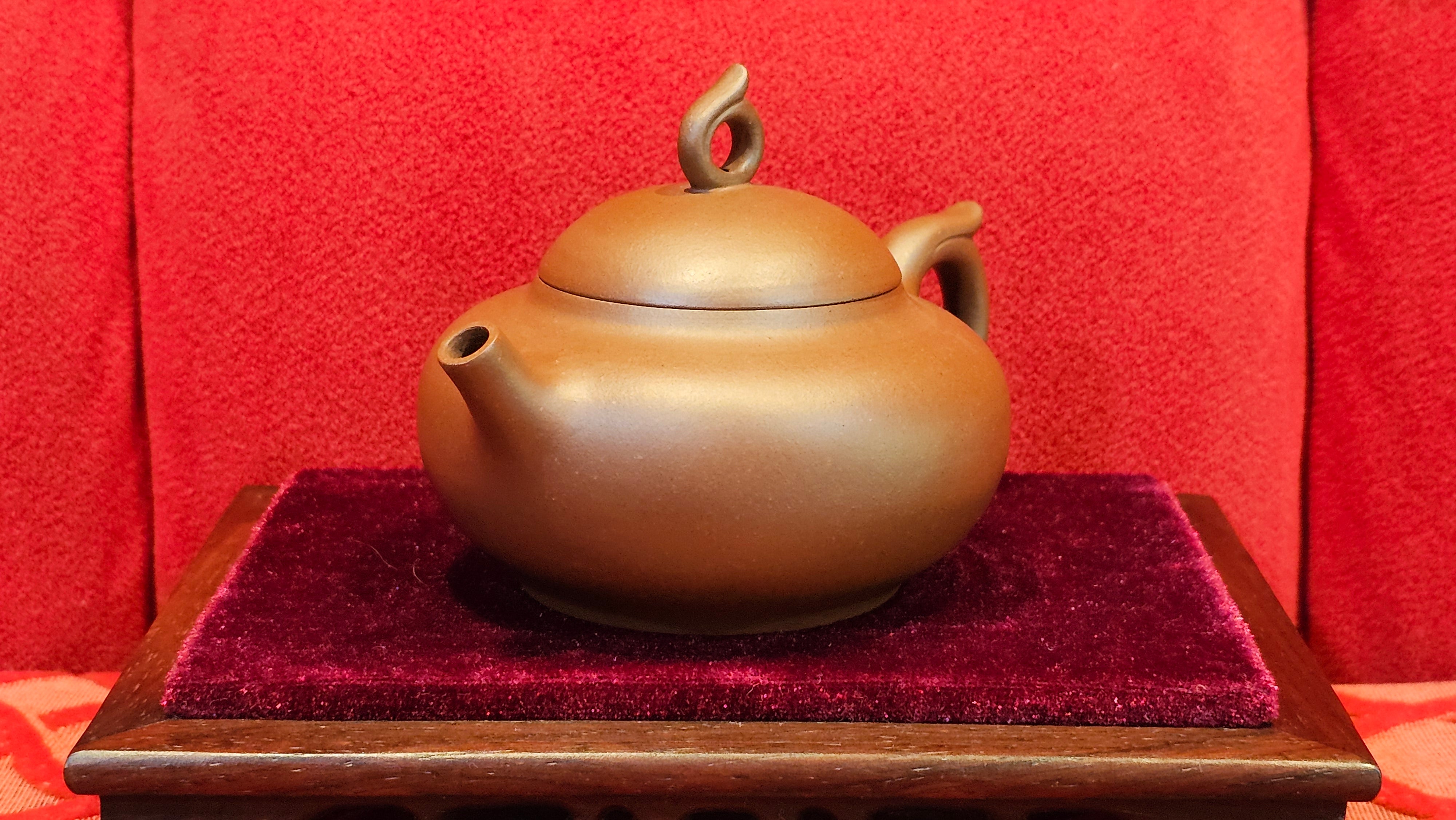 《云上》"Yun Shang", 148.8ml, Zi Ni 紫泥 ~ Crafted by L3A Consummate Master Artist Li Yan Ru 李艳如 ~ Congratulations to Mr M.C., 1024hrs 25th Apr, Singapore 🇸🇬.