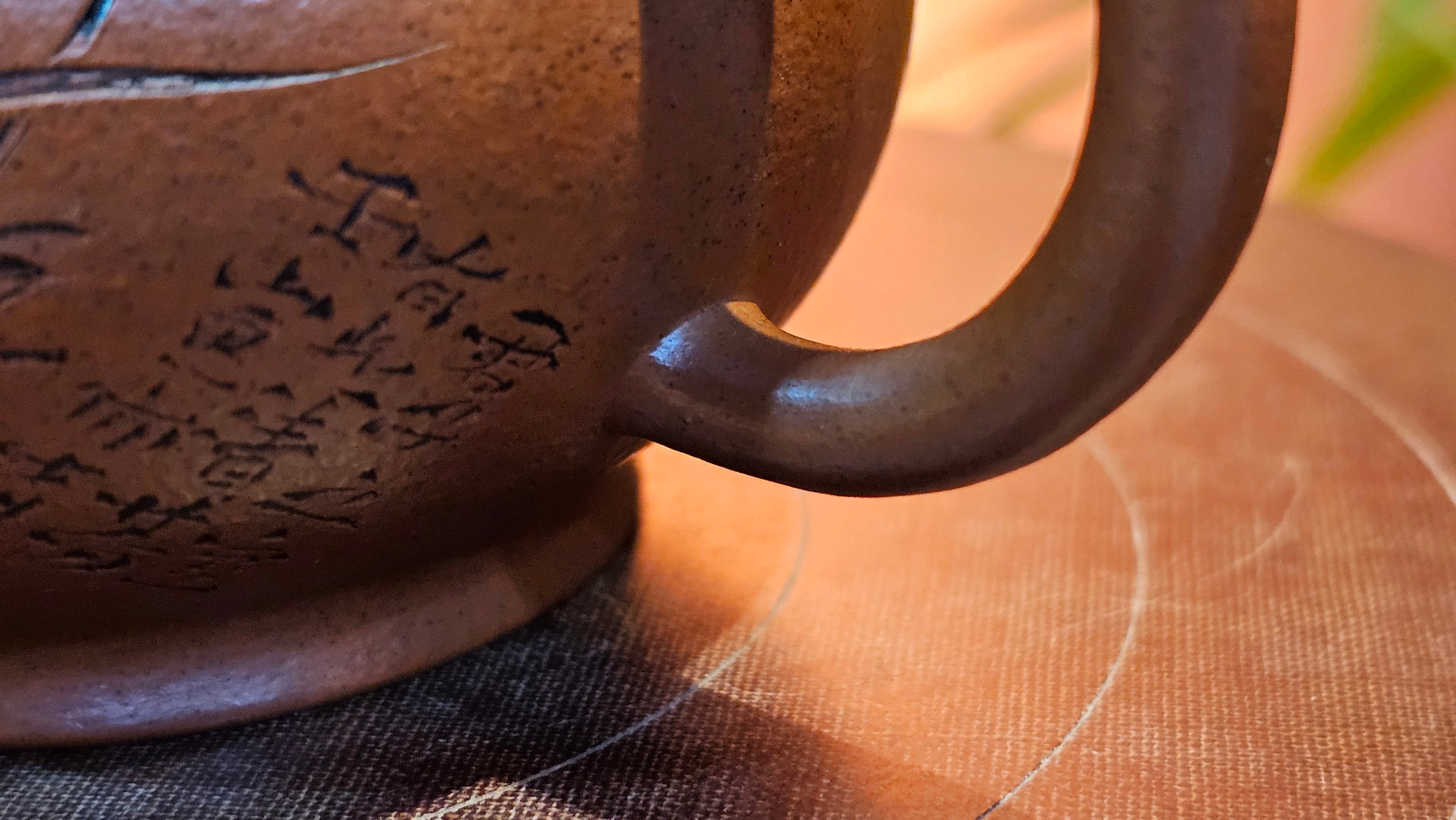 《宫灯》Gong Deng, 170.3ml, Tie Sha Zhu Ni 铁砂朱泥, made by Craftsman Zhu Jie 朱杰 from the YiXing's renowned family for Tie Sha Zhu Ni 铁砂朱泥 ~ Congratulations to Mr T.A., 1337hrs 26th Apr, Samorin, Slovakia 🇸🇰.