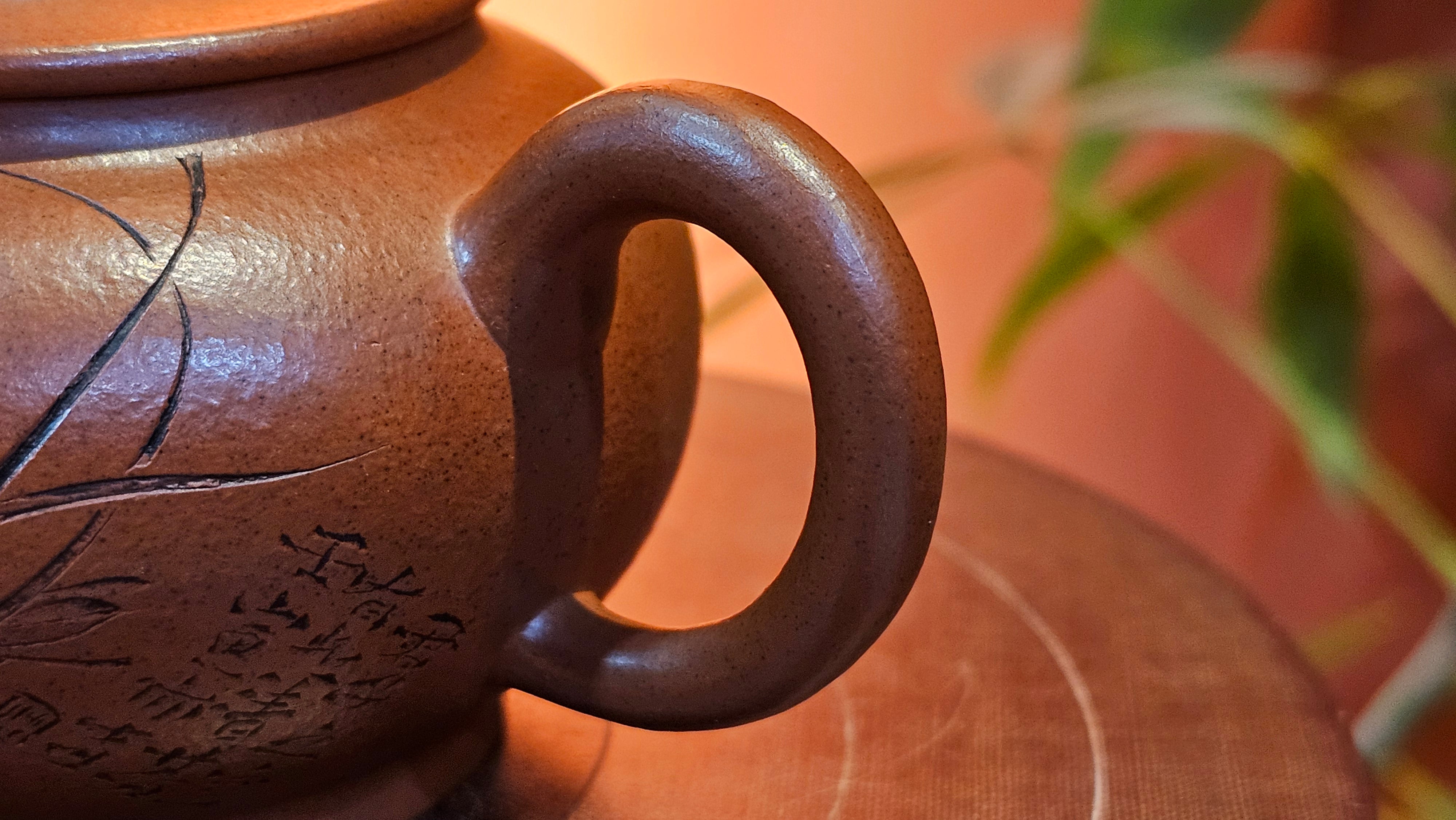 《宫灯》Gong Deng, 170.3ml, Tie Sha Zhu Ni 铁砂朱泥, made by Craftsman Zhu Jie 朱杰 from the YiXing's renowned family for Tie Sha Zhu Ni 铁砂朱泥 ~ Congratulations to Mr T.A., 1337hrs 26th Apr, Samorin, Slovakia 🇸🇰.