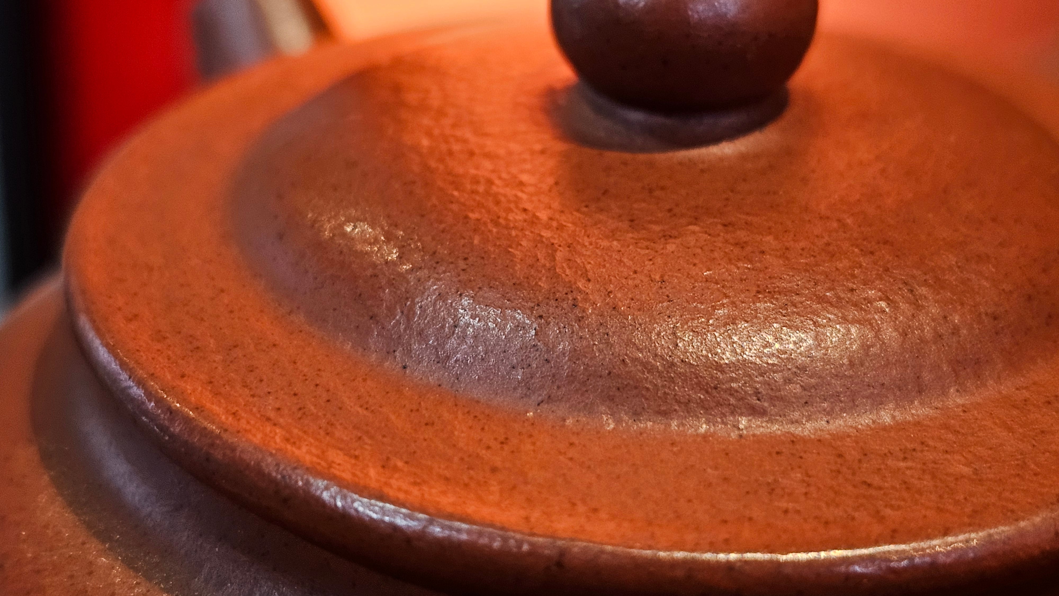 《宫灯》Gong Deng, 170.3ml, Tie Sha Zhu Ni 铁砂朱泥, made by Craftsman Zhu Jie 朱杰 from the YiXing's renowned family for Tie Sha Zhu Ni 铁砂朱泥 ~ Congratulations to Mr T.A., 1337hrs 26th Apr, Samorin, Slovakia 🇸🇰.