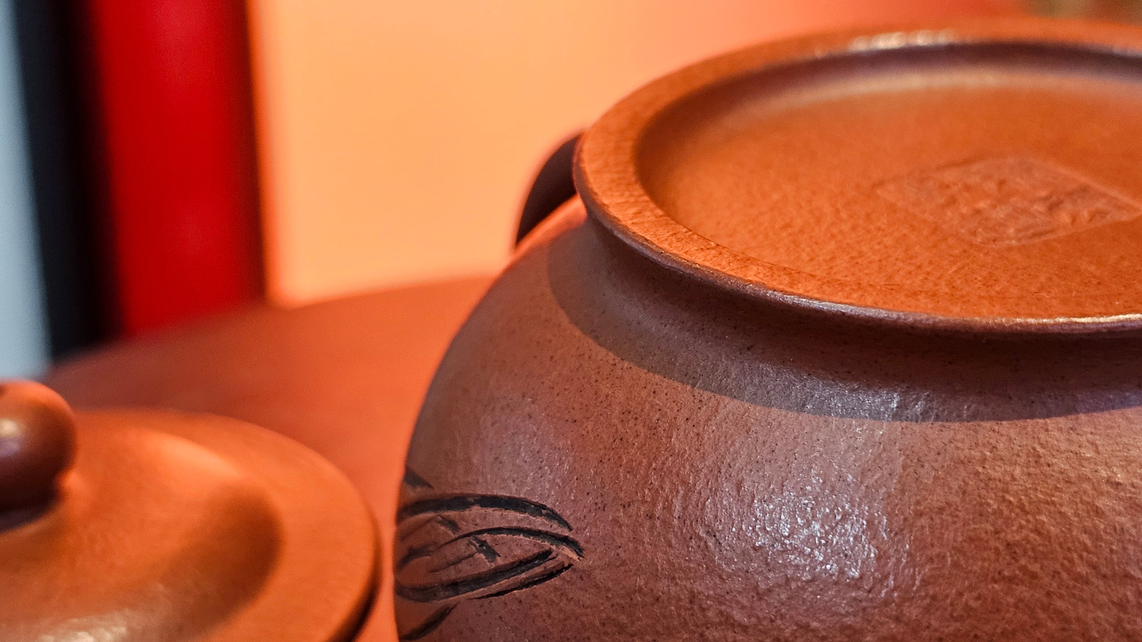 《宫灯》Gong Deng, 170.3ml, Tie Sha Zhu Ni 铁砂朱泥, made by Craftsman Zhu Jie 朱杰 from the YiXing's renowned family for Tie Sha Zhu Ni 铁砂朱泥 ~ Congratulations to Mr T.A., 1337hrs 26th Apr, Samorin, Slovakia 🇸🇰.