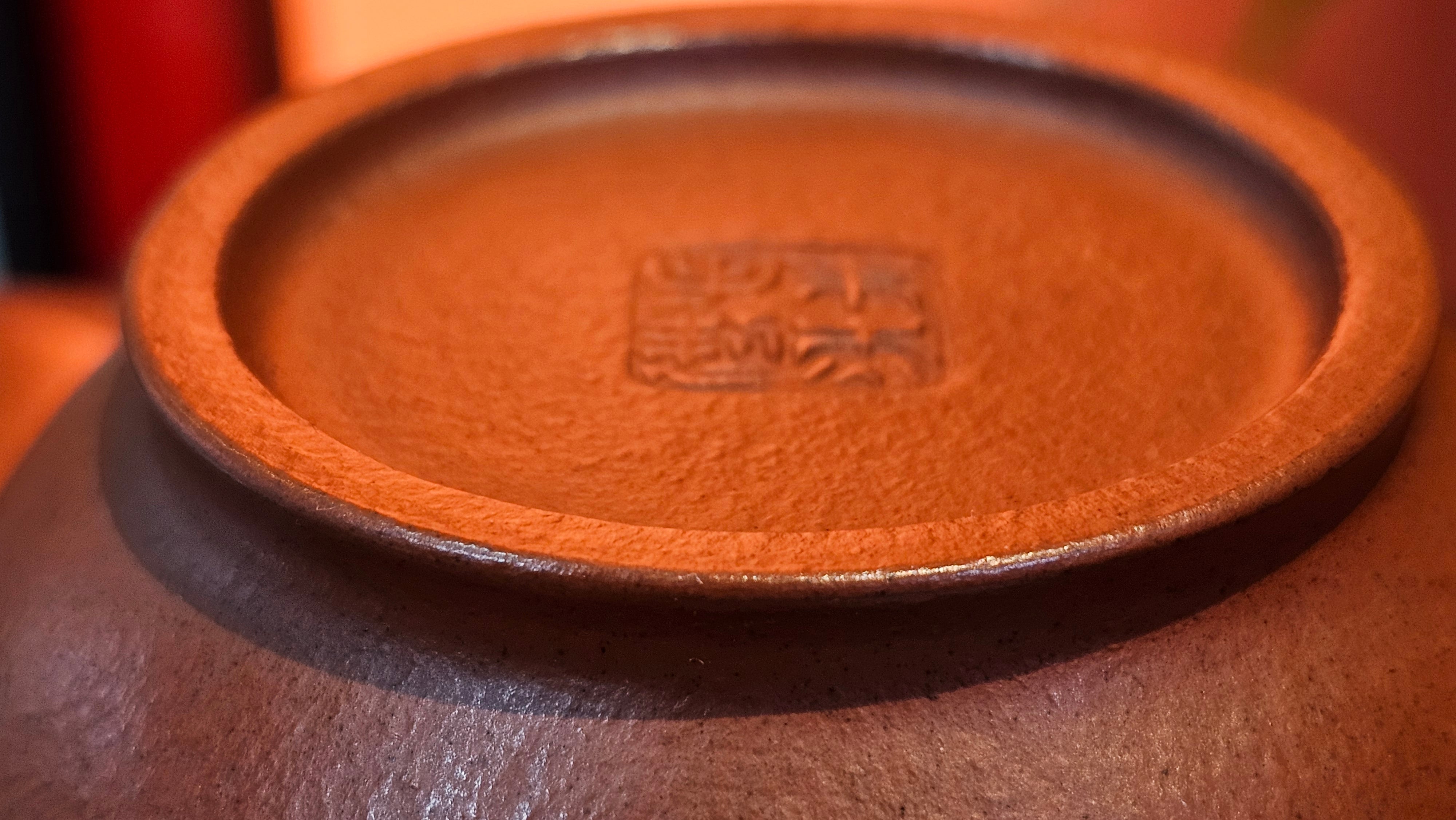 《宫灯》Gong Deng, 170.3ml, Tie Sha Zhu Ni 铁砂朱泥, made by Craftsman Zhu Jie 朱杰 from the YiXing's renowned family for Tie Sha Zhu Ni 铁砂朱泥 ~ Congratulations to Mr T.A., 1337hrs 26th Apr, Samorin, Slovakia 🇸🇰.