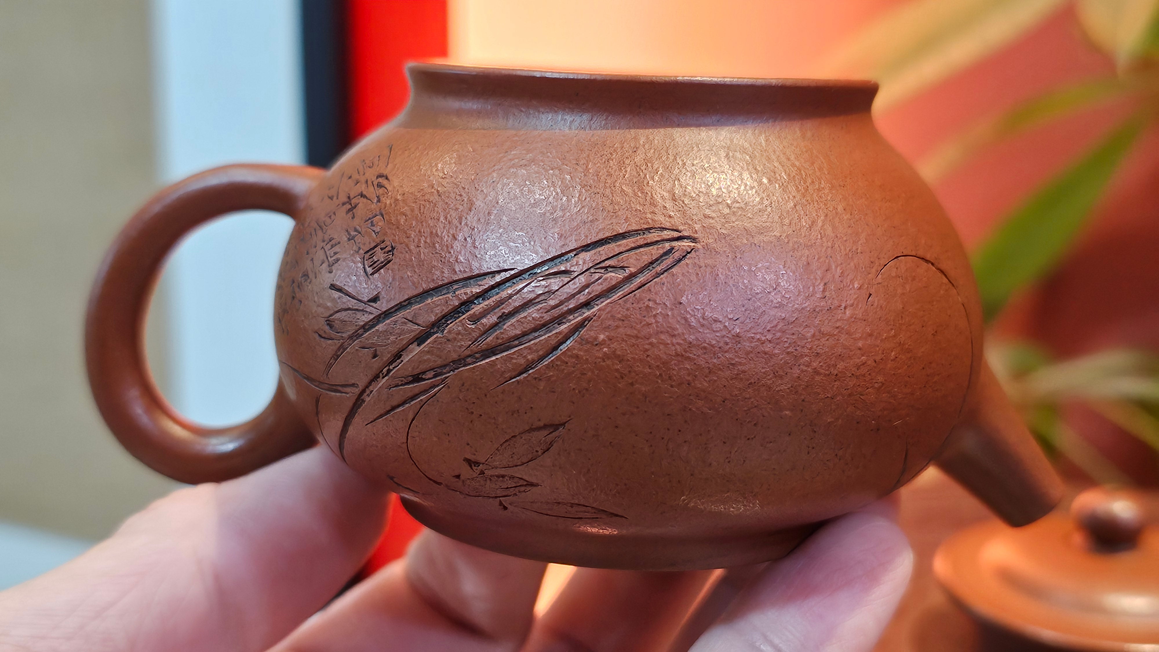 《宫灯》Gong Deng, 170.3ml, Tie Sha Zhu Ni 铁砂朱泥, made by Craftsman Zhu Jie 朱杰 from the YiXing's renowned family for Tie Sha Zhu Ni 铁砂朱泥 ~ Congratulations to Mr T.A., 1337hrs 26th Apr, Samorin, Slovakia 🇸🇰.