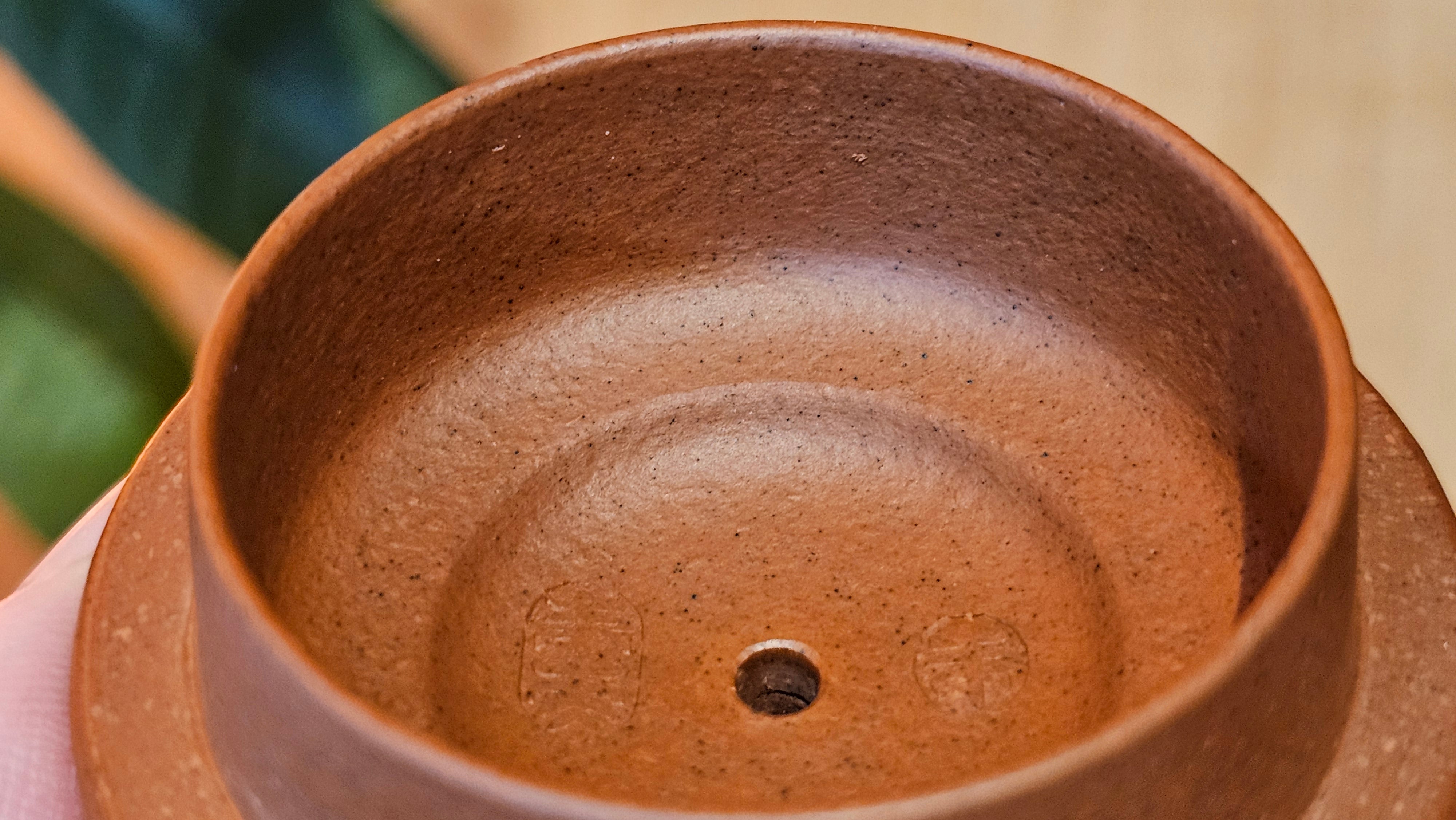 《宫灯》Gong Deng, 170.3ml, Tie Sha Zhu Ni 铁砂朱泥, made by Craftsman Zhu Jie 朱杰 from the YiXing's renowned family for Tie Sha Zhu Ni 铁砂朱泥 ~ Congratulations to Mr T.A., 1337hrs 26th Apr, Samorin, Slovakia 🇸🇰.