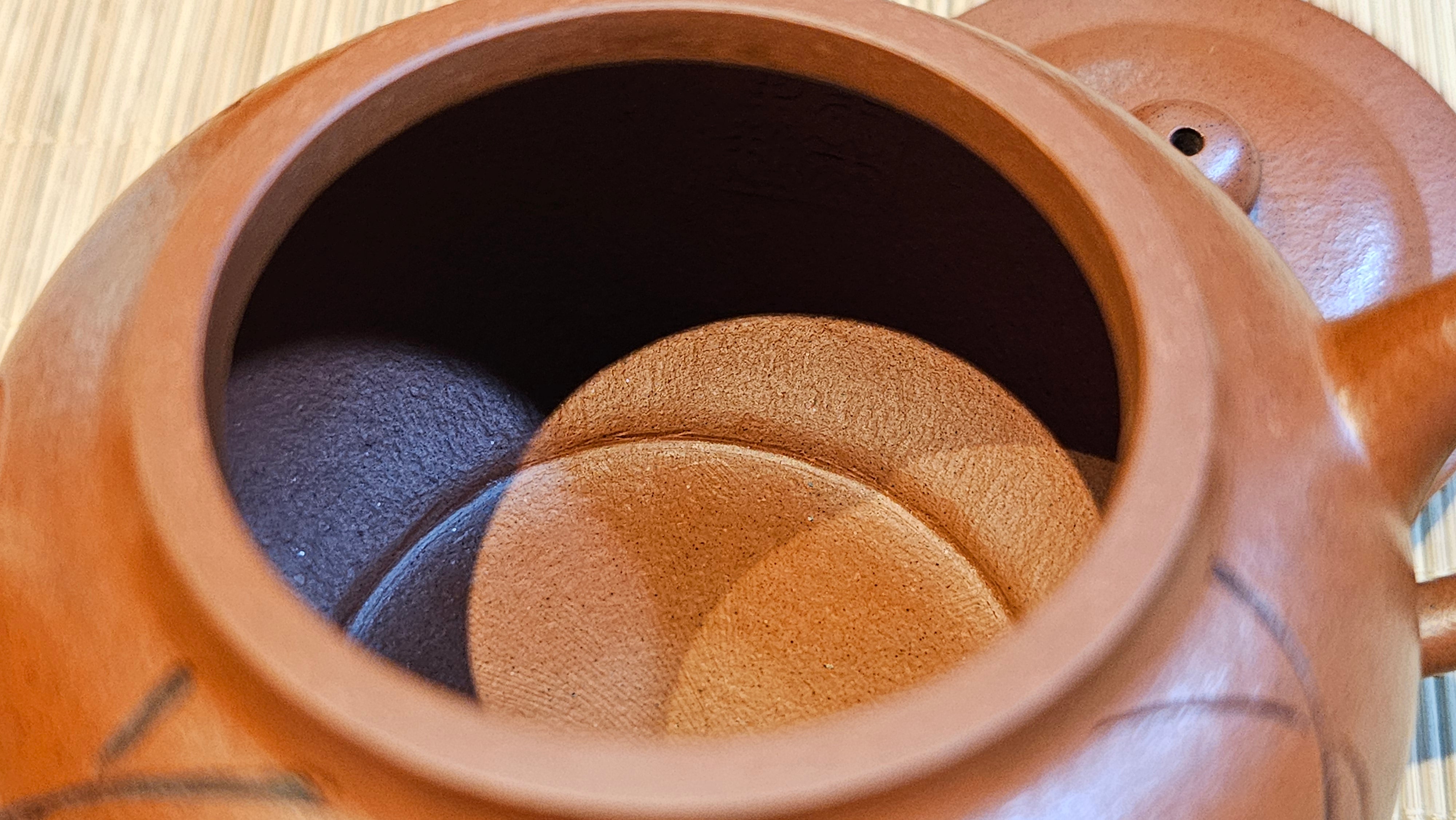 《宫灯》Gong Deng, 170.3ml, Tie Sha Zhu Ni 铁砂朱泥, made by Craftsman Zhu Jie 朱杰 from the YiXing's renowned family for Tie Sha Zhu Ni 铁砂朱泥 ~ Congratulations to Mr T.A., 1337hrs 26th Apr, Samorin, Slovakia 🇸🇰.