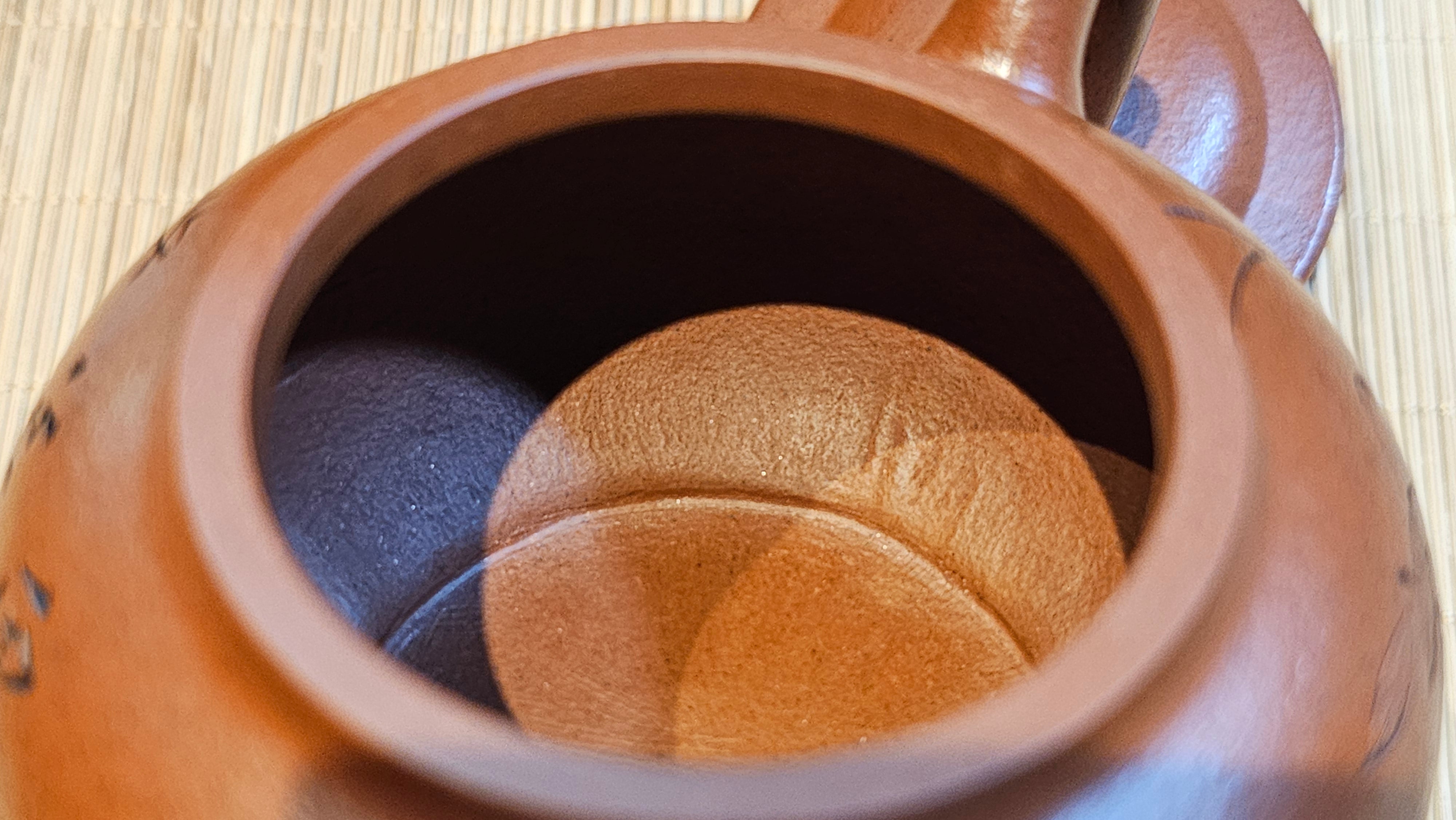 《宫灯》Gong Deng, 170.3ml, Tie Sha Zhu Ni 铁砂朱泥, made by Craftsman Zhu Jie 朱杰 from the YiXing's renowned family for Tie Sha Zhu Ni 铁砂朱泥 ~ Congratulations to Mr T.A., 1337hrs 26th Apr, Samorin, Slovakia 🇸🇰.