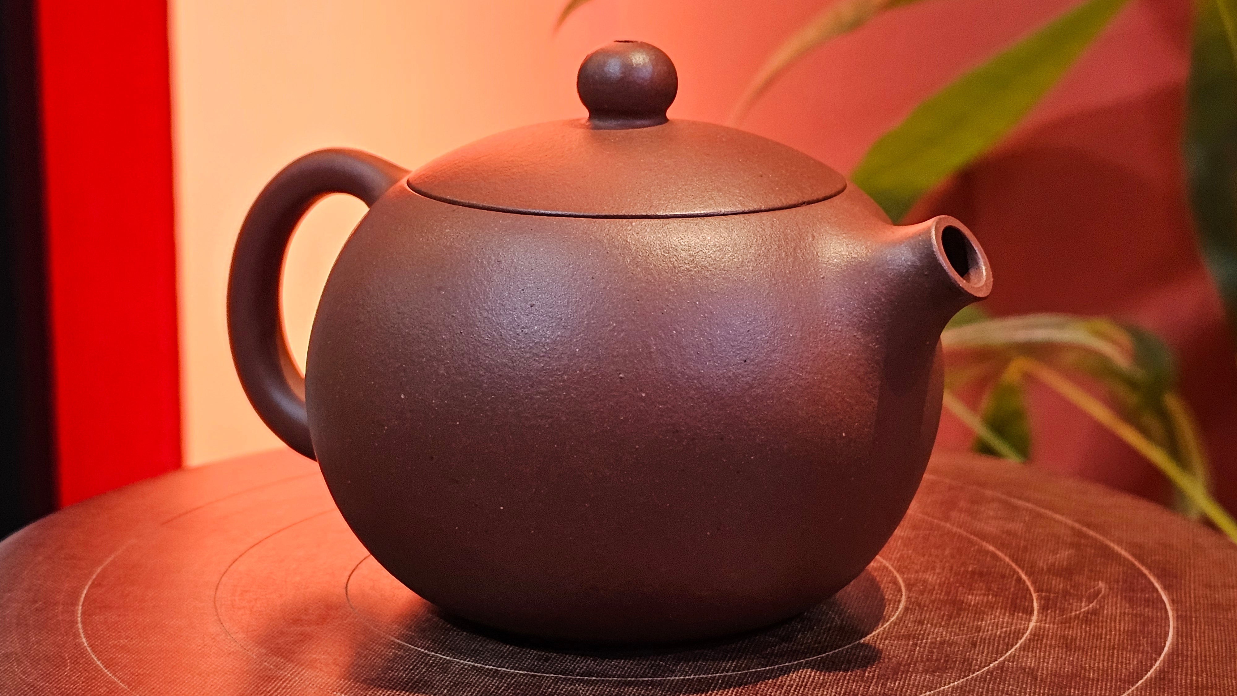 Xi Shi 西施, 173.0ml, Di Cao Qing Zi Ni 底槽青紫泥, by Craftsman Gu Xiao Ming 顾小明 ~ Congratulations to Ms D.W., 2013hrs 9th May 2025, Ontario, Canada 🇨🇦.