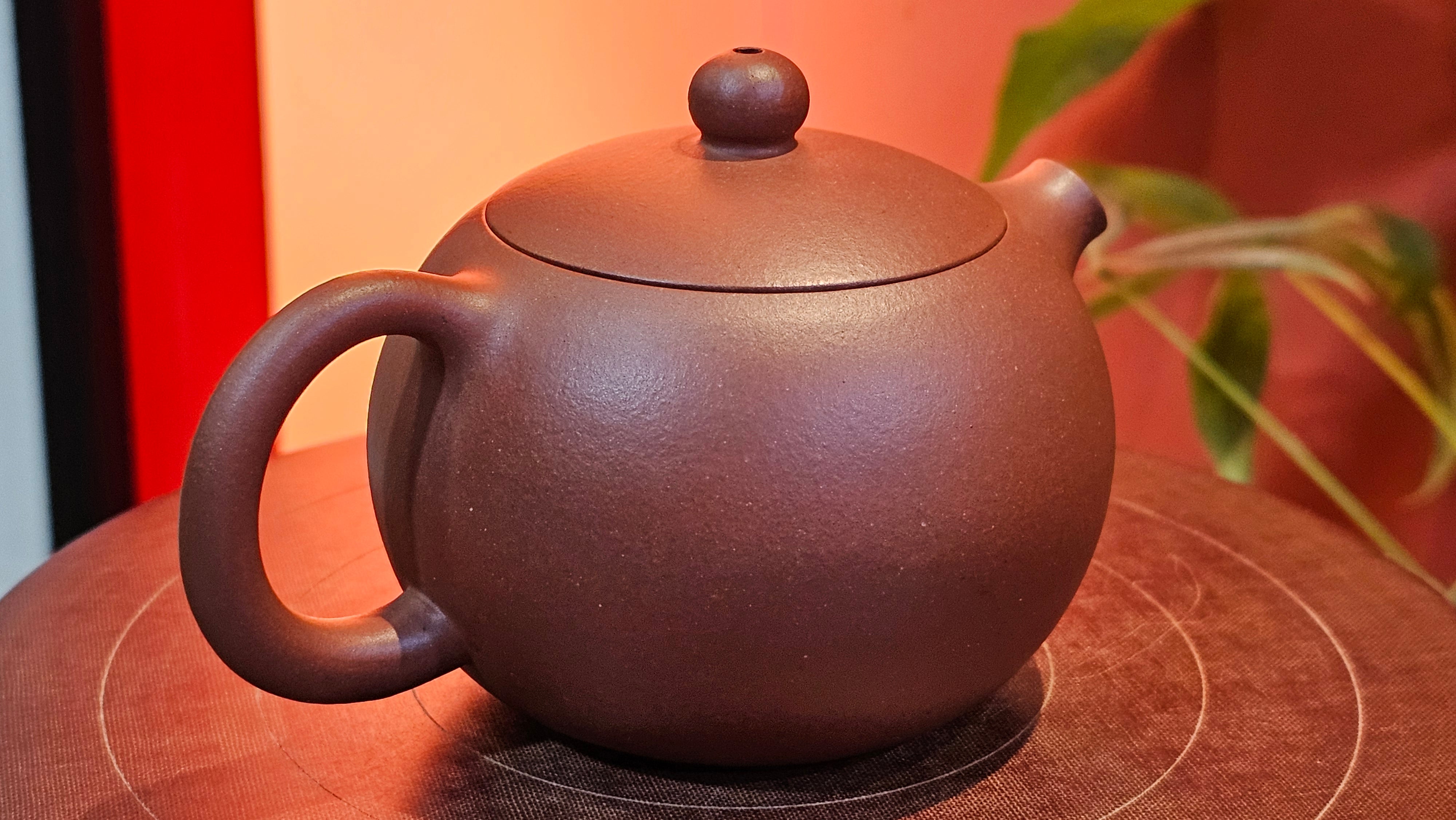 Xi Shi 西施, 173.0ml, Di Cao Qing Zi Ni 底槽青紫泥, by Craftsman Gu Xiao Ming 顾小明 ~ Congratulations to Ms D.W., 2013hrs 9th May 2025, Ontario, Canada 🇨🇦.