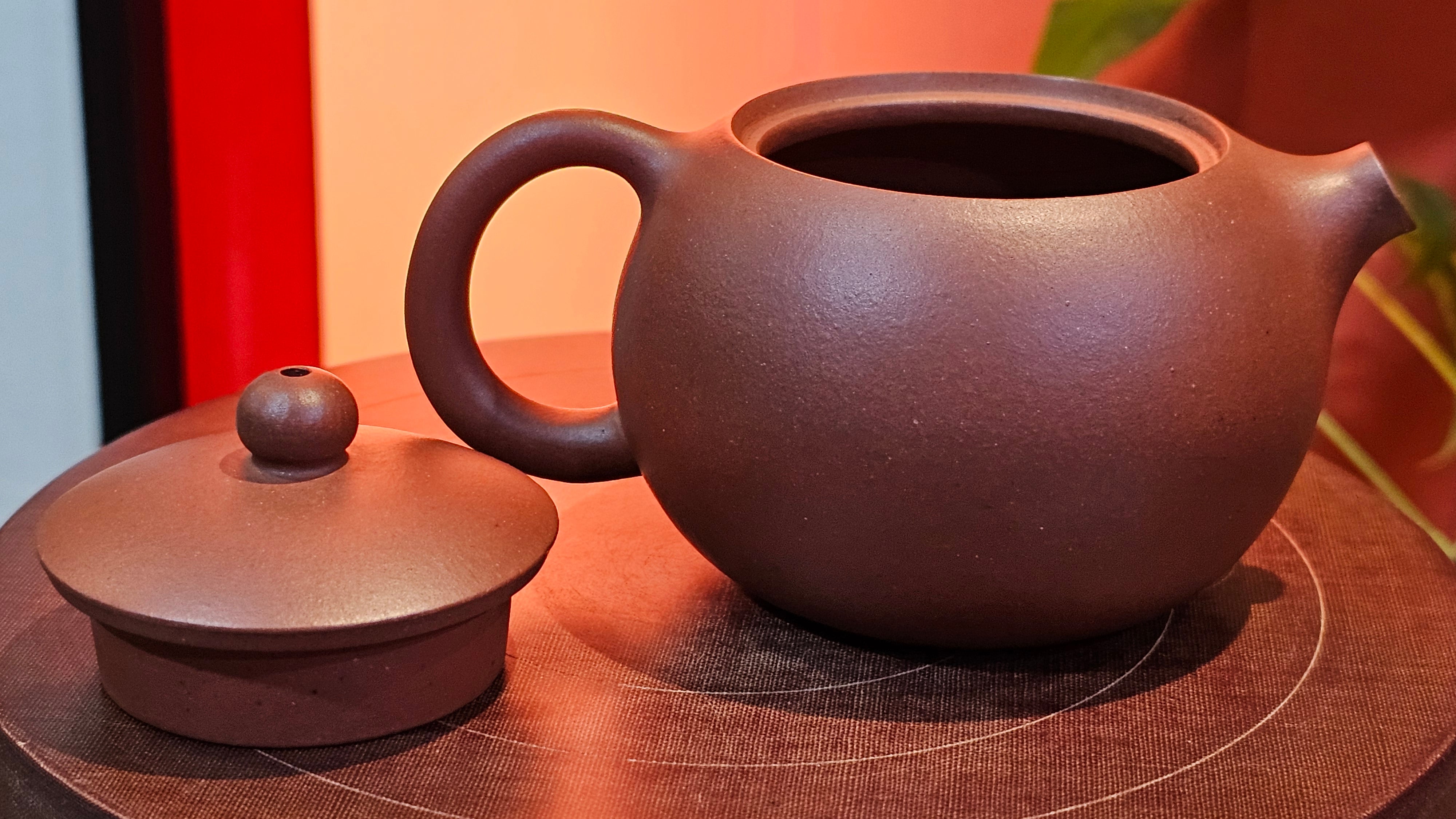 Xi Shi 西施, 173.0ml, Di Cao Qing Zi Ni 底槽青紫泥, by Craftsman Gu Xiao Ming 顾小明 ~ Congratulations to Ms D.W., 2013hrs 9th May 2025, Ontario, Canada 🇨🇦.