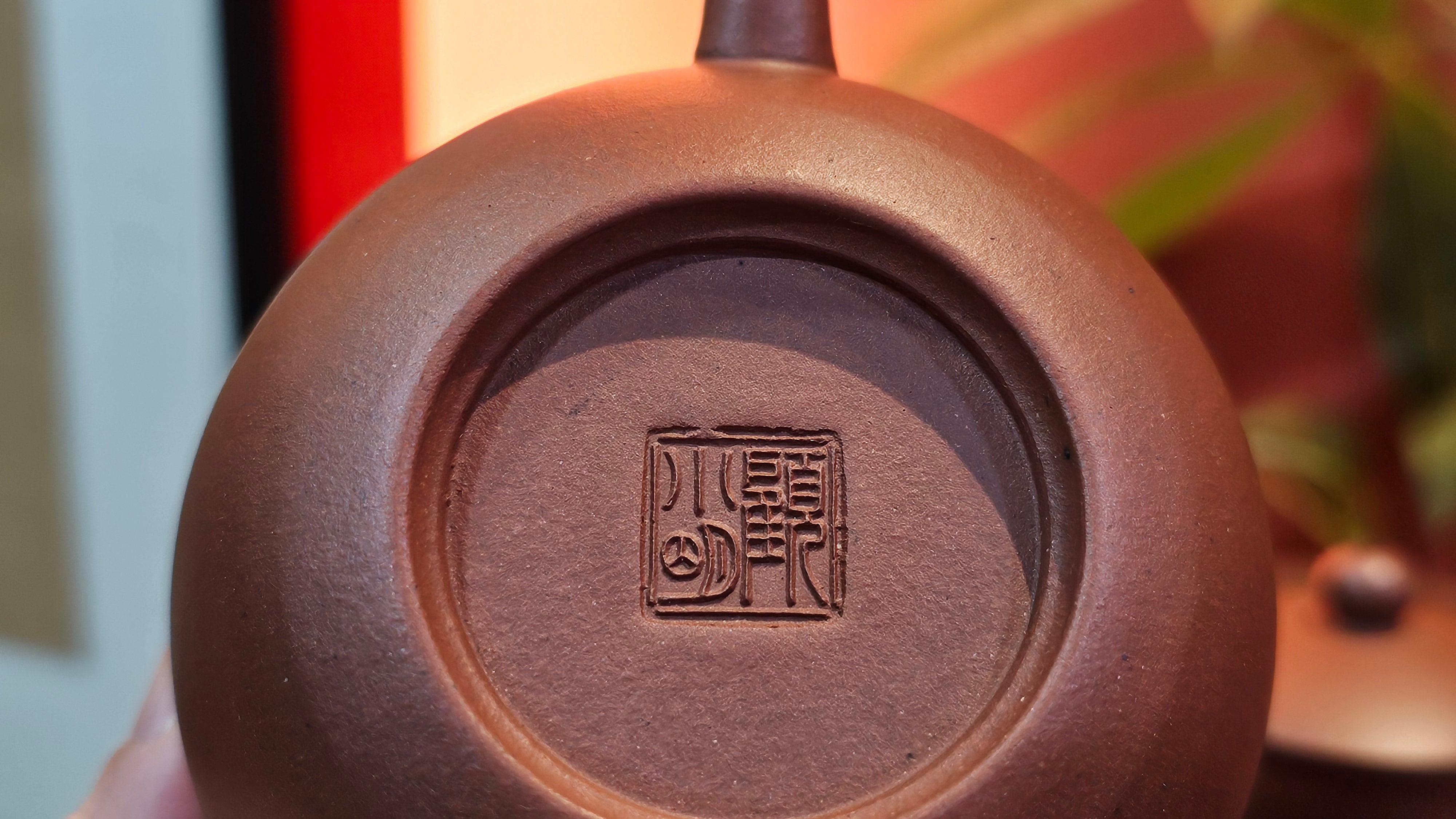 Xi Shi 西施, 173.0ml, Di Cao Qing Zi Ni 底槽青紫泥, by Craftsman Gu Xiao Ming 顾小明 ~ Congratulations to Ms D.W., 2013hrs 9th May 2025, Ontario, Canada 🇨🇦.