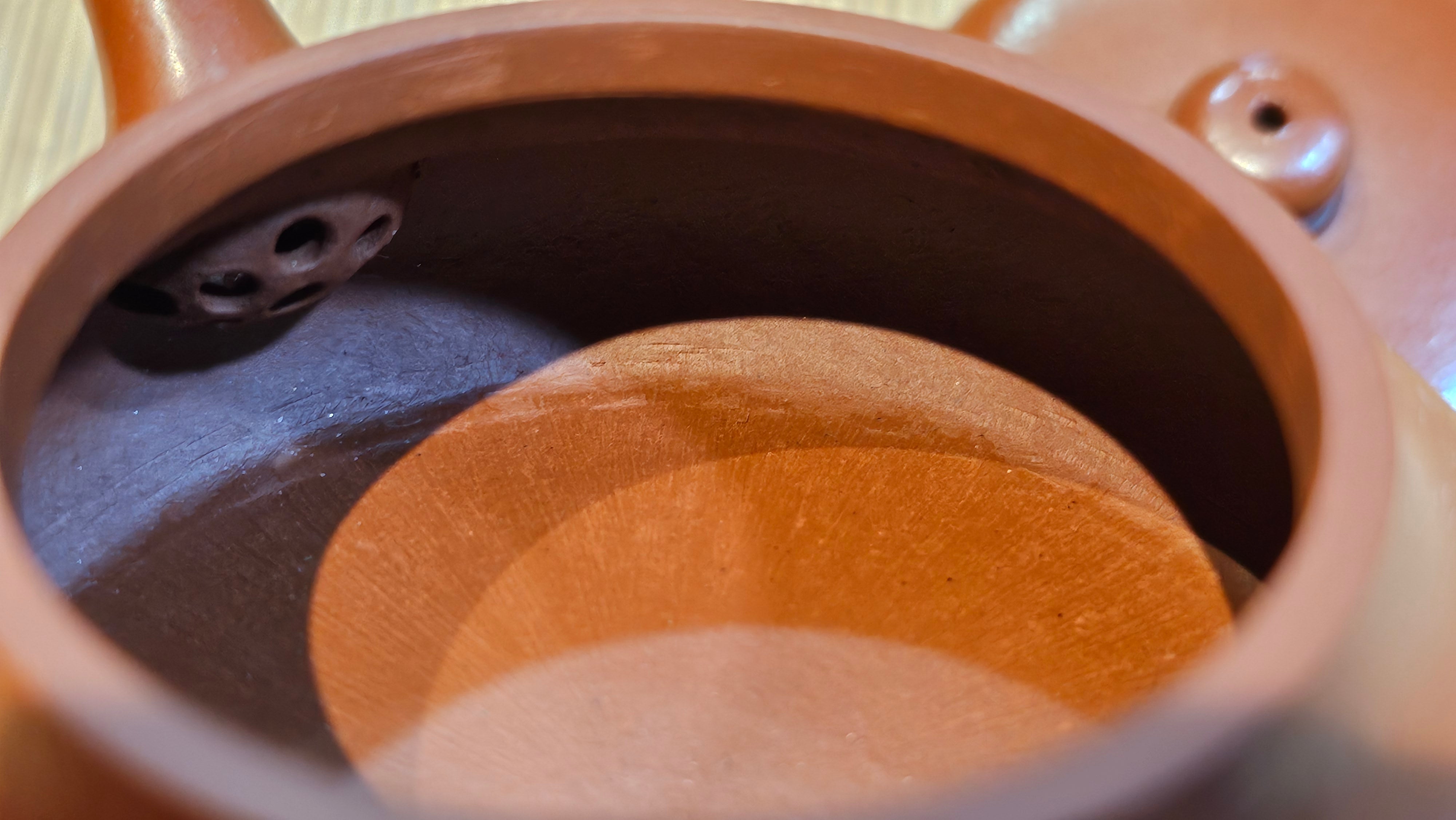 Jing Le 静乐 ~ "Quiet happiness", 101.9ml, Xiao Mei Yao Zhu Ni 小煤窑朱泥, by our Collaborative Craftsman Wang Xing 王兴 ~ Congratulations to Mr V.B., 1849hrs 9th May 2025, Grenoble, France 🇫🇷.