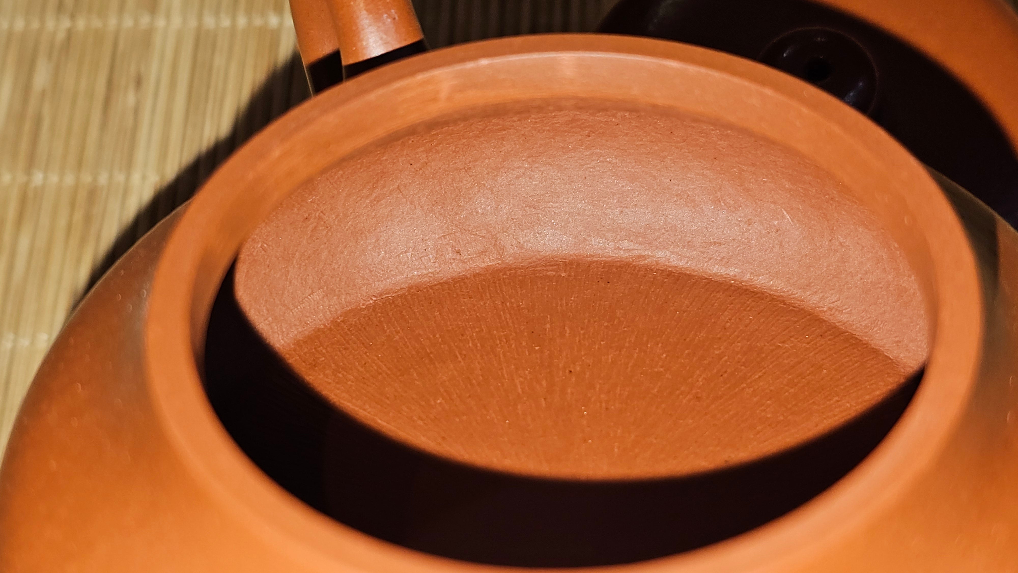 Jing Le 静乐 ~ "Quiet happiness", 101.9ml, Xiao Mei Yao Zhu Ni 小煤窑朱泥, by our Collaborative Craftsman Wang Xing 王兴 ~ Congratulations to Mr V.B., 1849hrs 9th May 2025, Grenoble, France 🇫🇷.