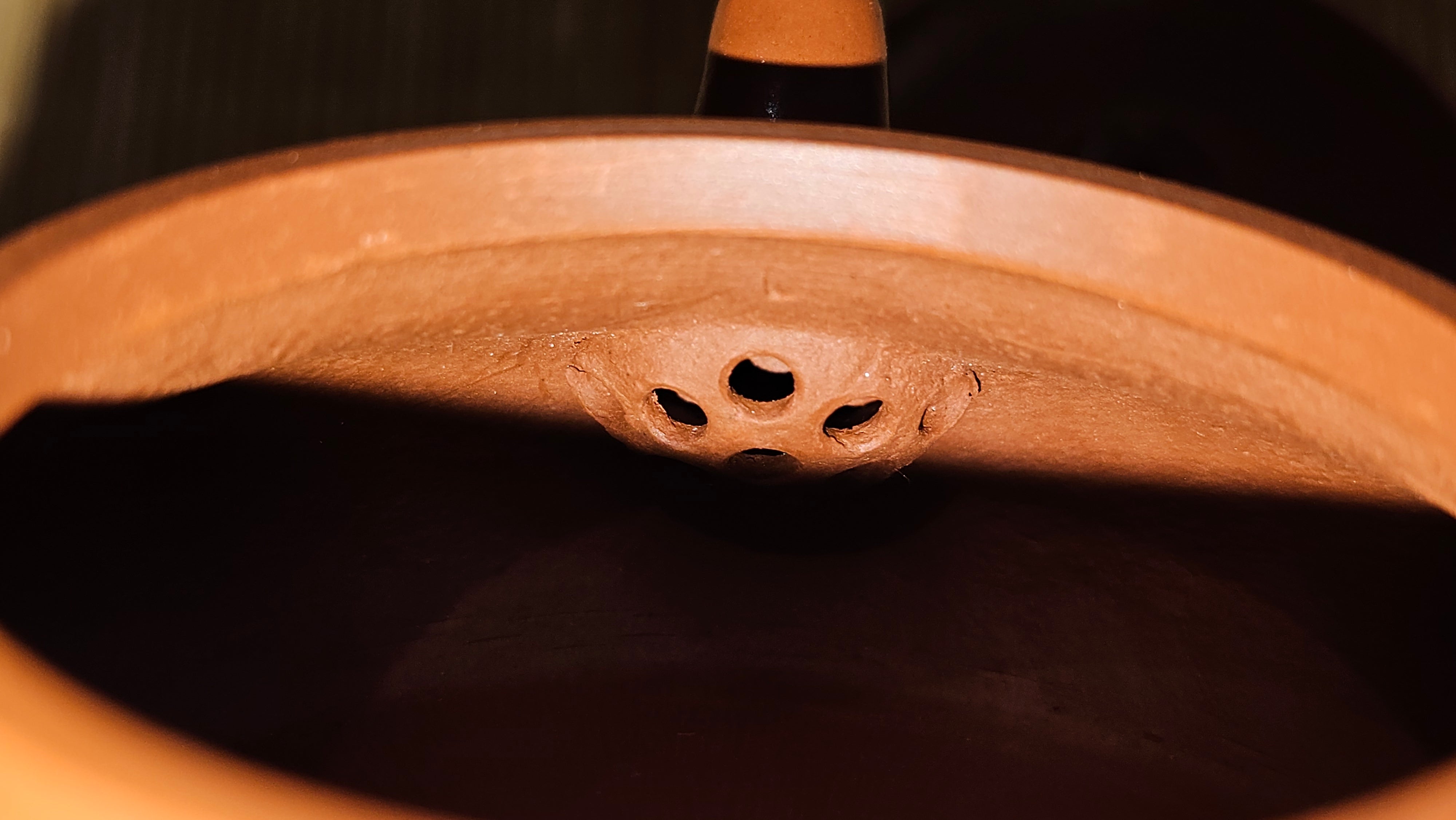 Jing Le 静乐 ~ "Quiet happiness", 101.9ml, Xiao Mei Yao Zhu Ni 小煤窑朱泥, by our Collaborative Craftsman Wang Xing 王兴 ~ Congratulations to Mr V.B., 1849hrs 9th May 2025, Grenoble, France 🇫🇷.