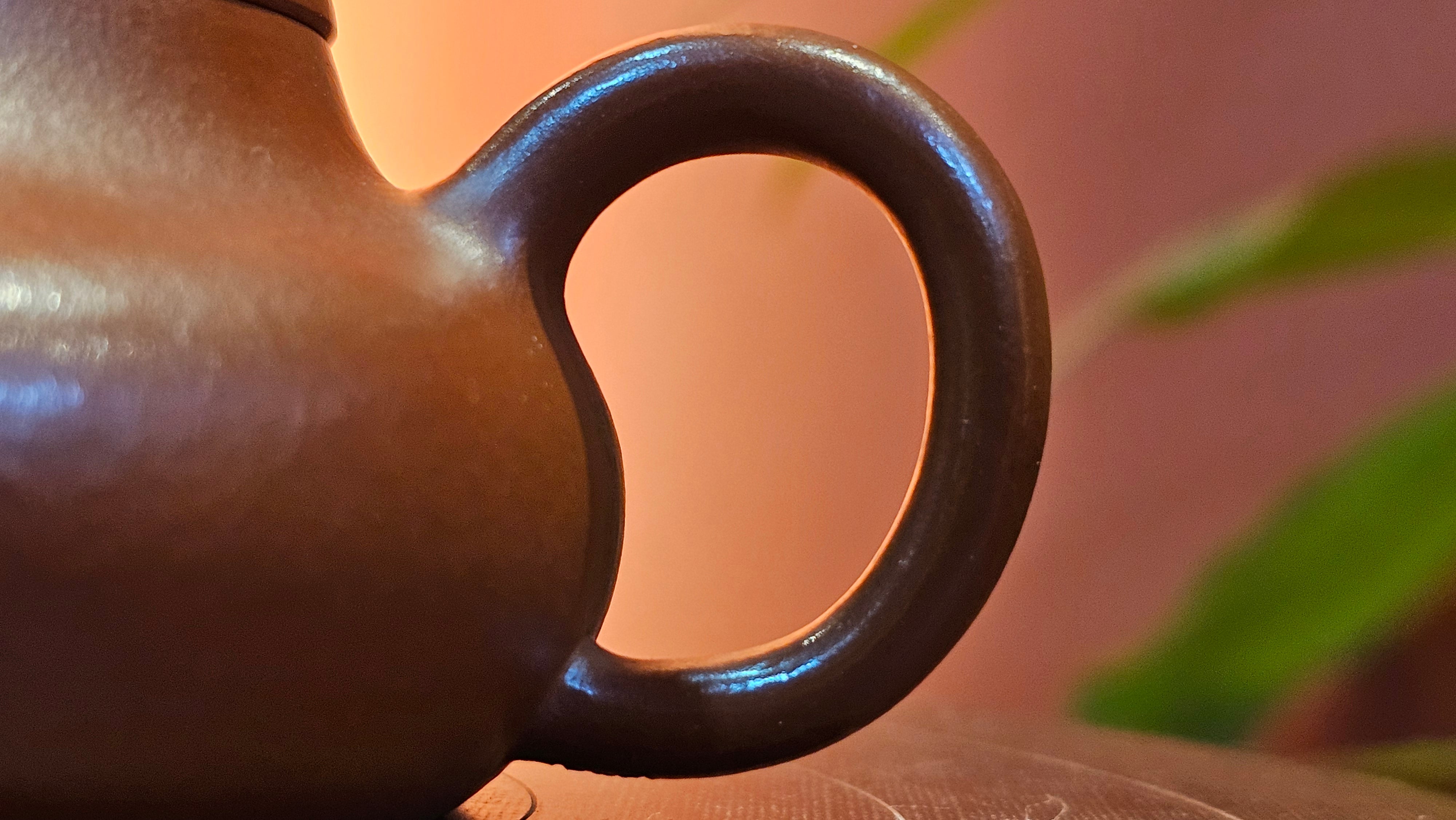 Jing Le 静乐 ~ "Quiet happiness", 101.9ml, Xiao Mei Yao Zhu Ni 小煤窑朱泥, by our Collaborative Craftsman Wang Xing 王兴 ~ Congratulations to Mr V.B., 1849hrs 9th May 2025, Grenoble, France 🇫🇷.