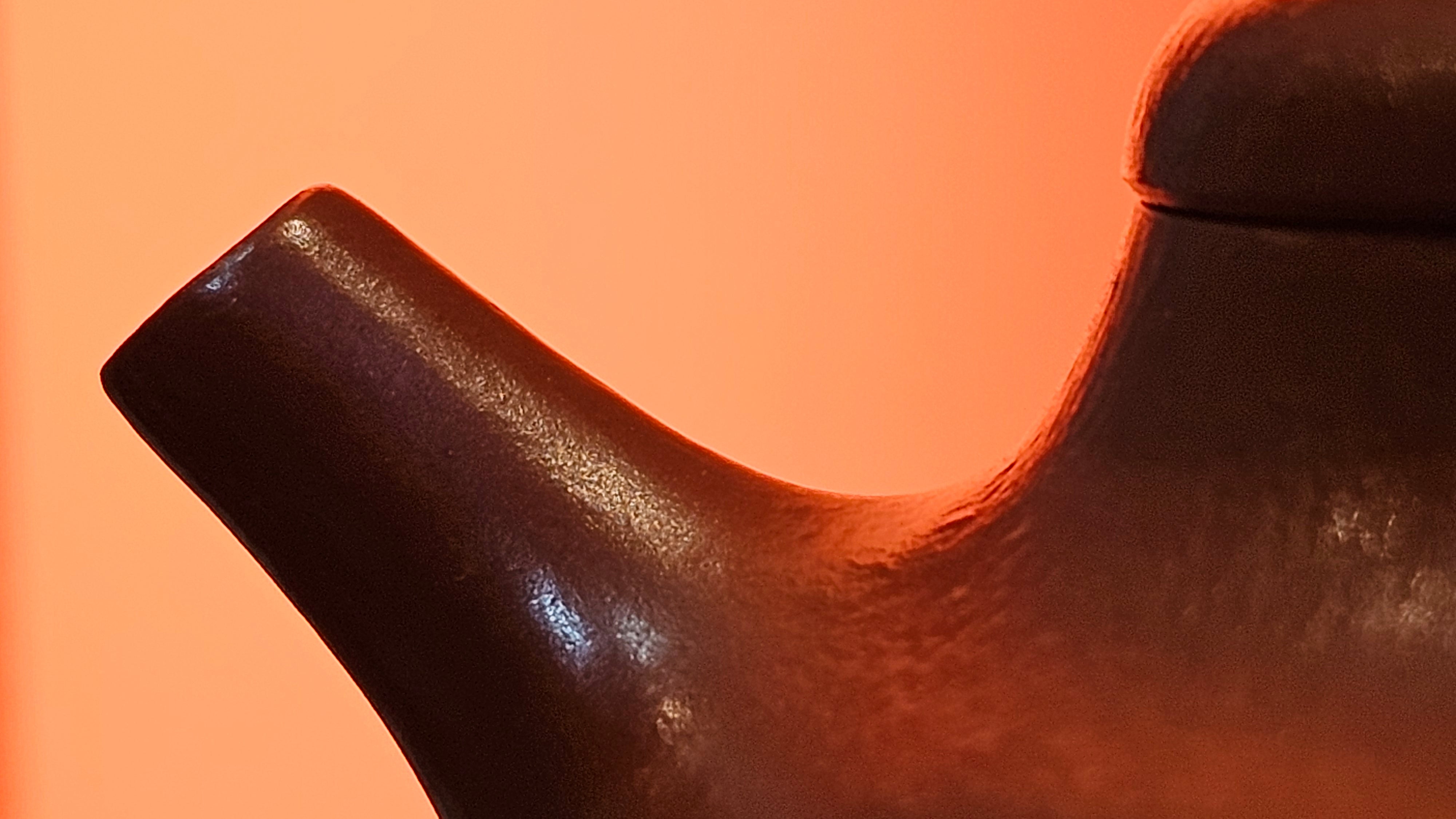 Jing Le 静乐 ~ "Quiet happiness", 101.9ml, Xiao Mei Yao Zhu Ni 小煤窑朱泥, by our Collaborative Craftsman Wang Xing 王兴 ~ Congratulations to Mr V.B., 1849hrs 9th May 2025, Grenoble, France 🇫🇷.