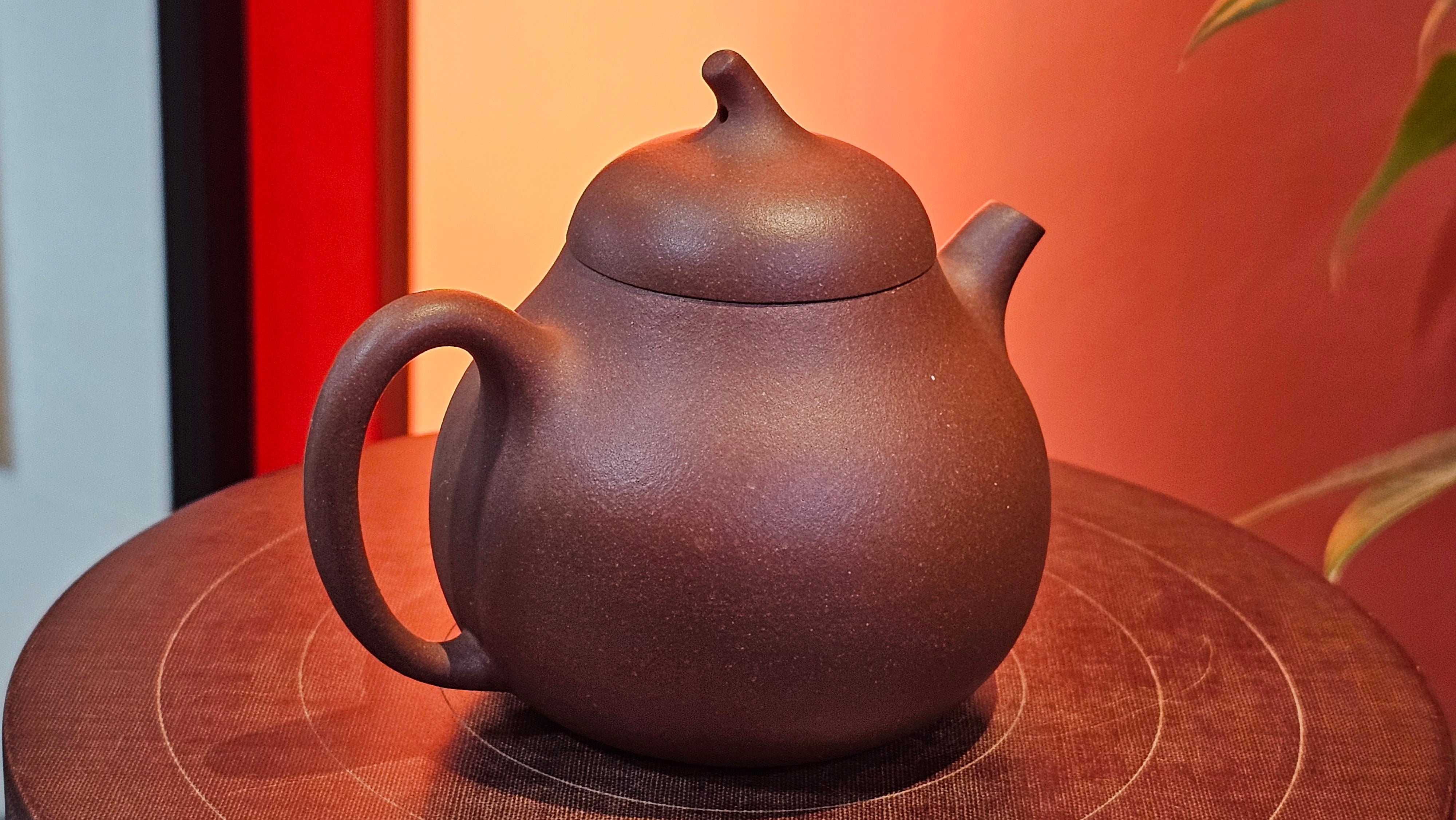 Qie Gua 茄瓜, 160.8ml, Di Cao Qing Zi Ni 底槽青紫泥, by our Craftsman Zhang Huan 张欢 ~ Congratulations to Mr A.L., 1938hrs 3rd May 2025, Israel 🇮🇱.