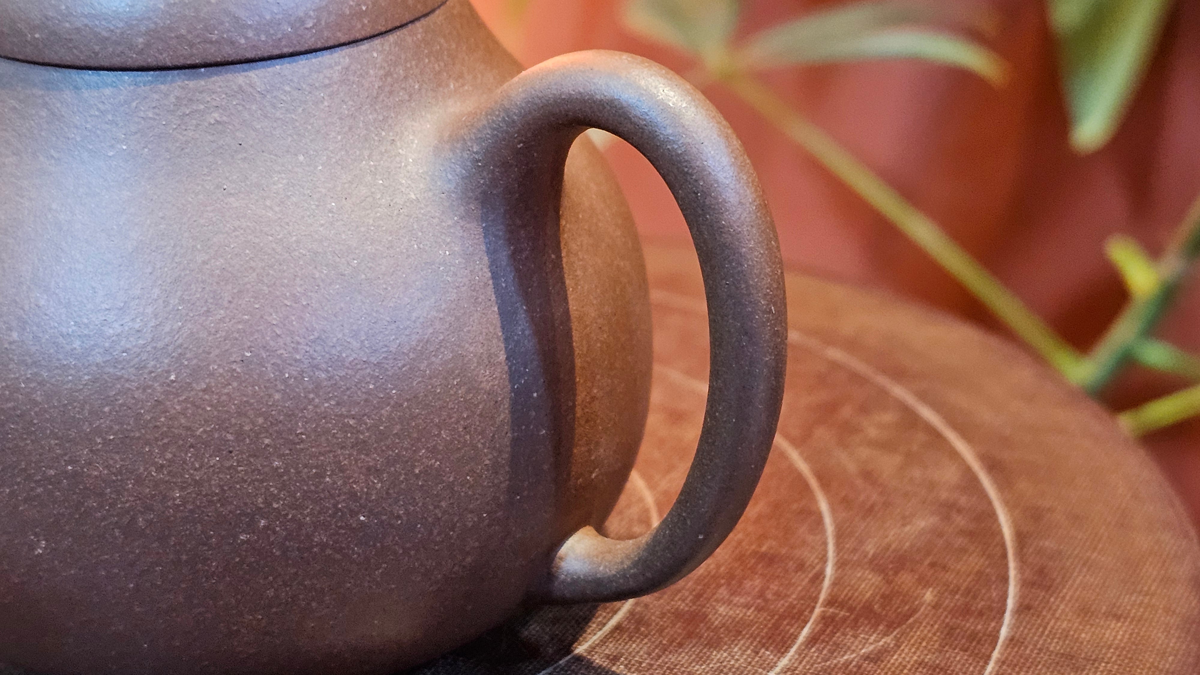 Qie Gua 茄瓜, 160.8ml, Di Cao Qing Zi Ni 底槽青紫泥, by our Craftsman Zhang Huan 张欢 ~ Congratulations to Mr A.L., 1938hrs 3rd May 2025, Israel 🇮🇱.