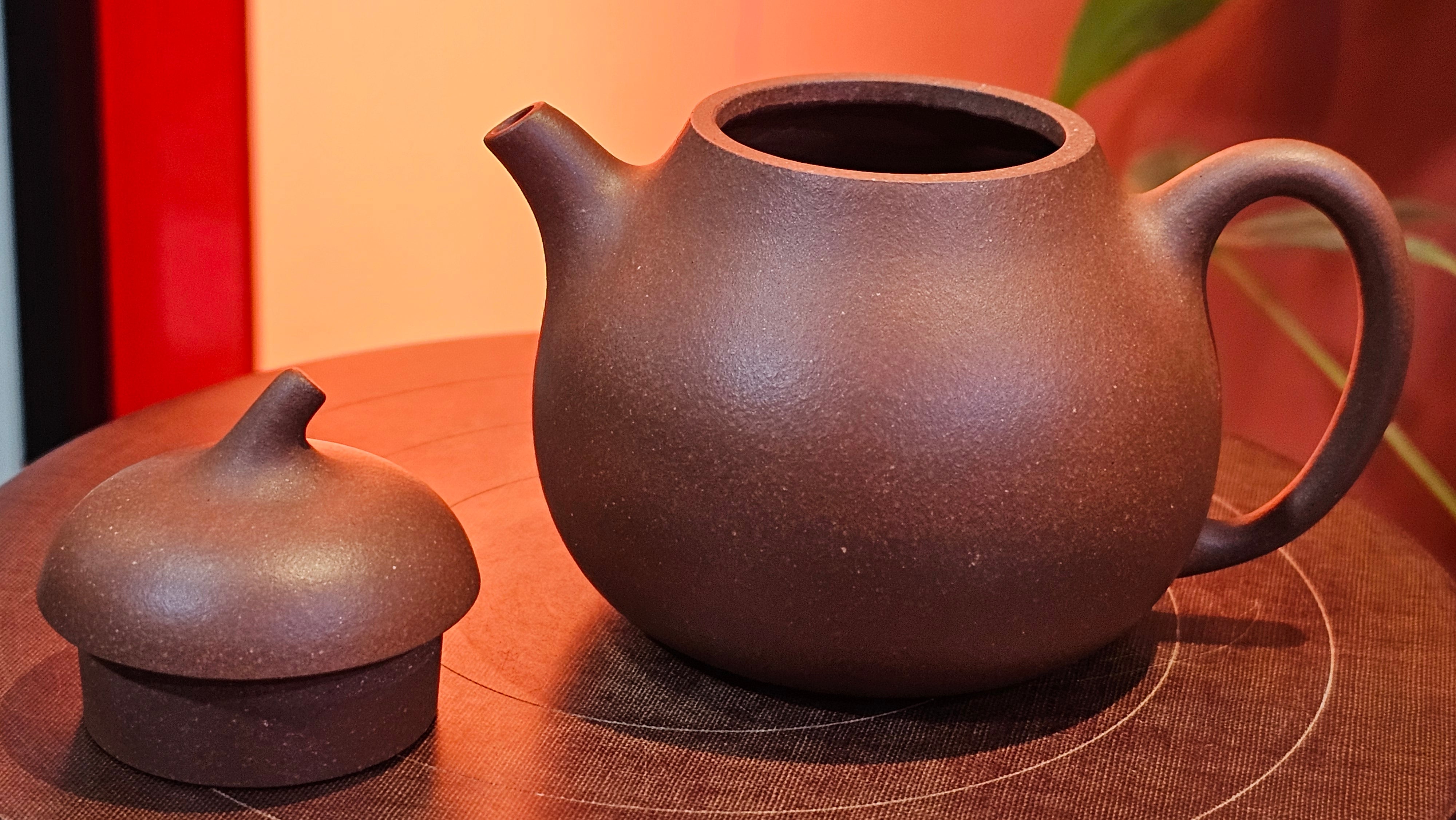 Qie Gua 茄瓜, 160.8ml, Di Cao Qing Zi Ni 底槽青紫泥, by our Craftsman Zhang Huan 张欢 ~ Congratulations to Mr A.L., 1938hrs 3rd May 2025, Israel 🇮🇱.