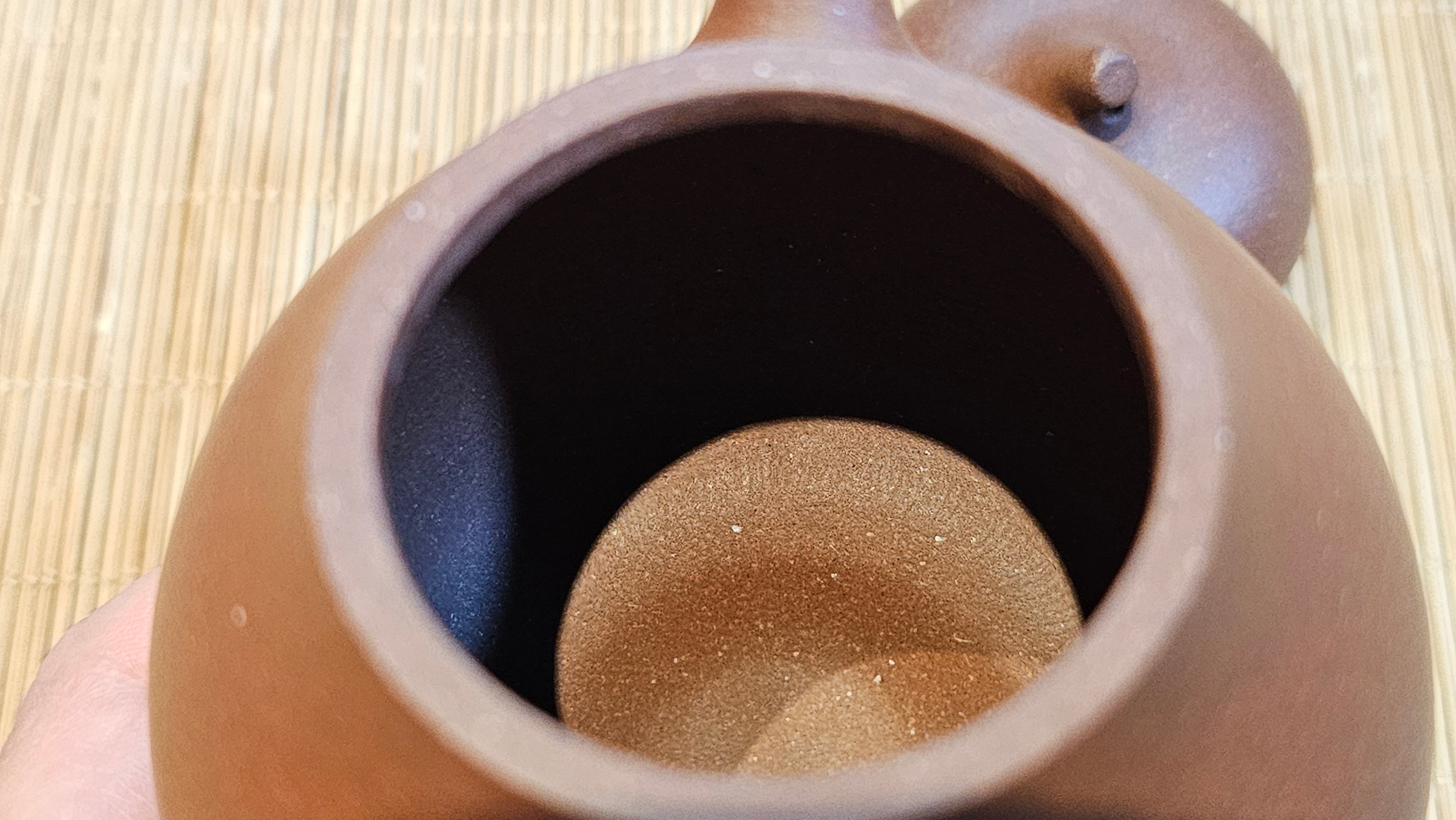 Qie Gua 茄瓜, 160.8ml, Di Cao Qing Zi Ni 底槽青紫泥, by our Craftsman Zhang Huan 张欢 ~ Congratulations to Mr A.L., 1938hrs 3rd May 2025, Israel 🇮🇱.