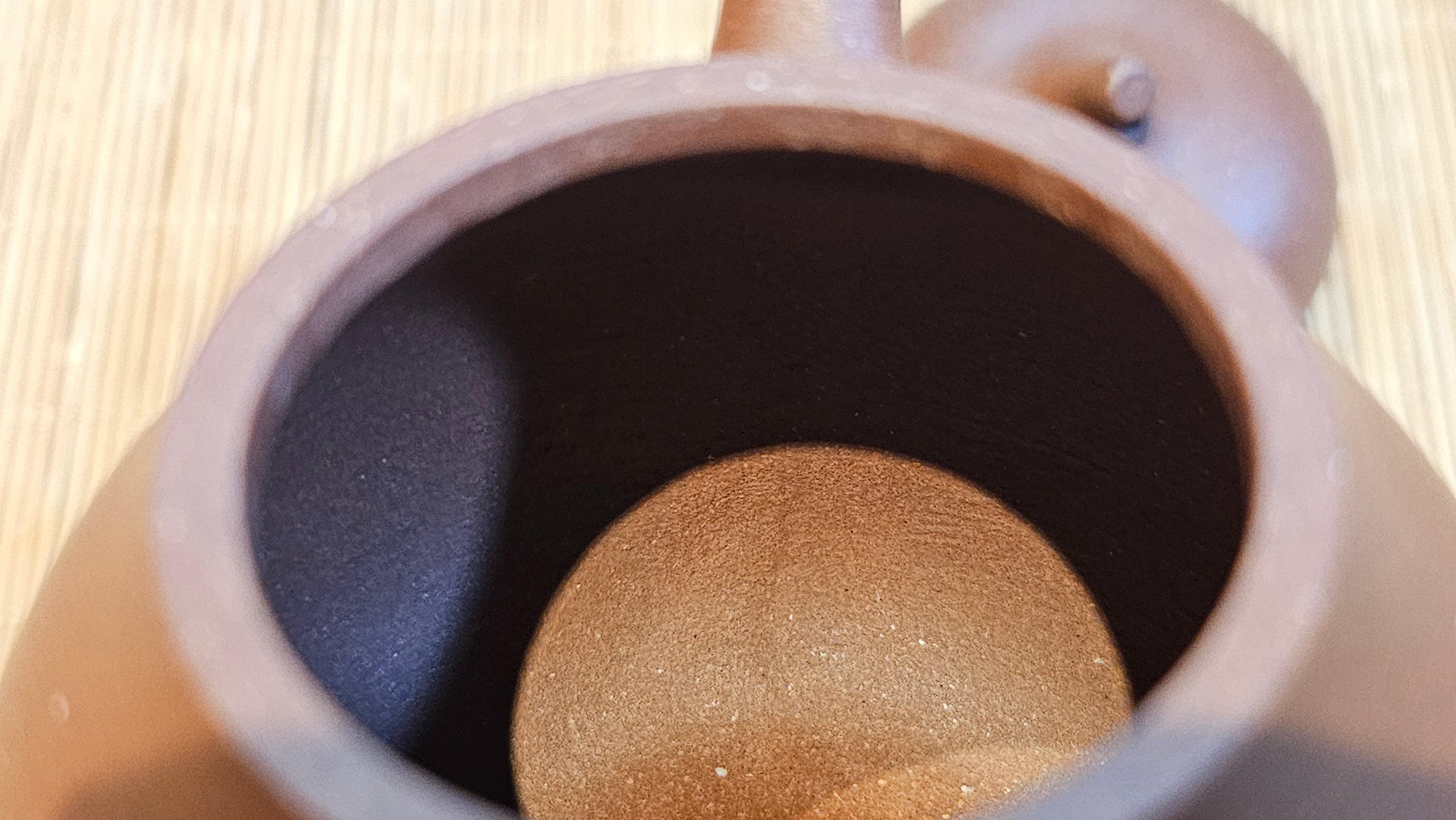 Qie Gua 茄瓜, 160.8ml, Di Cao Qing Zi Ni 底槽青紫泥, by our Craftsman Zhang Huan 张欢 ~ Congratulations to Mr A.L., 1938hrs 3rd May 2025, Israel 🇮🇱.