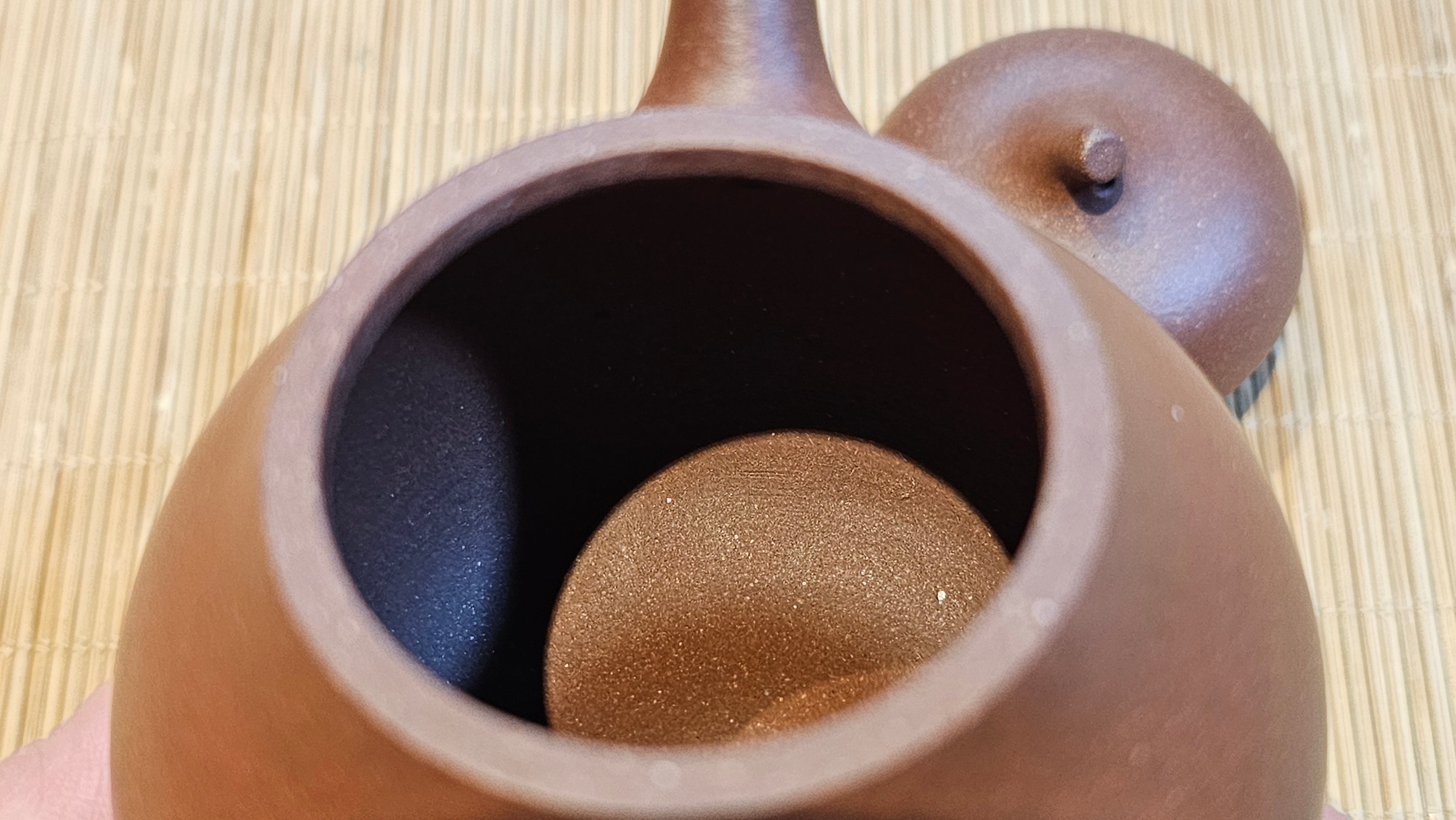 Qie Gua 茄瓜, 160.8ml, Di Cao Qing Zi Ni 底槽青紫泥, by our Craftsman Zhang Huan 张欢 ~ Congratulations to Mr A.L., 1938hrs 3rd May 2025, Israel 🇮🇱.