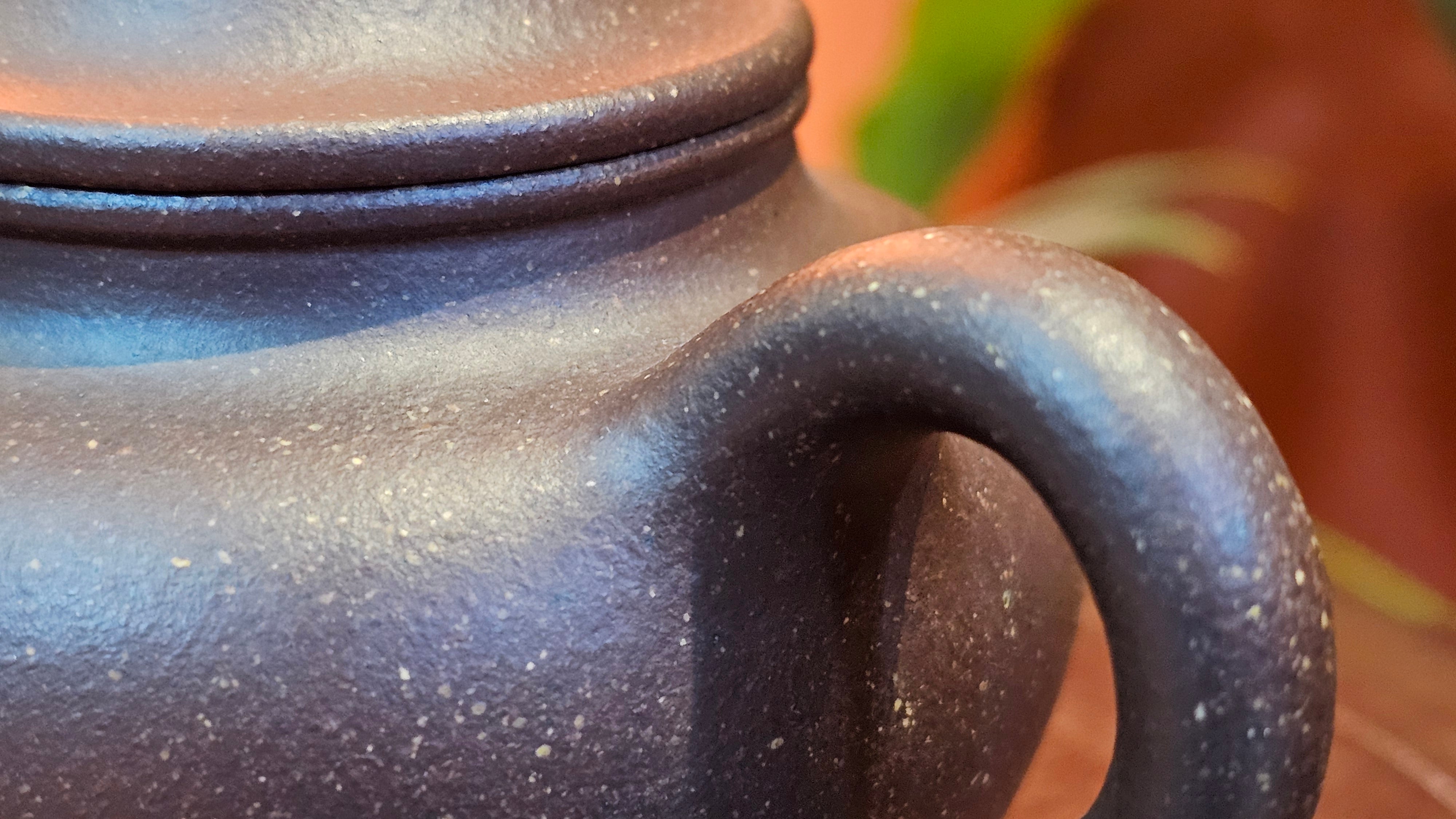 Lian Zi 莲子, 190.1ml, Lao Zi Ni 老紫泥 (Particular High Graininess, and Low Sieve Count), by Craftsman Chen Fa Chu 陈法初 ~ Congratulations to Mr M.H., 1718hrs 8th May 2025, Columbus, OH.