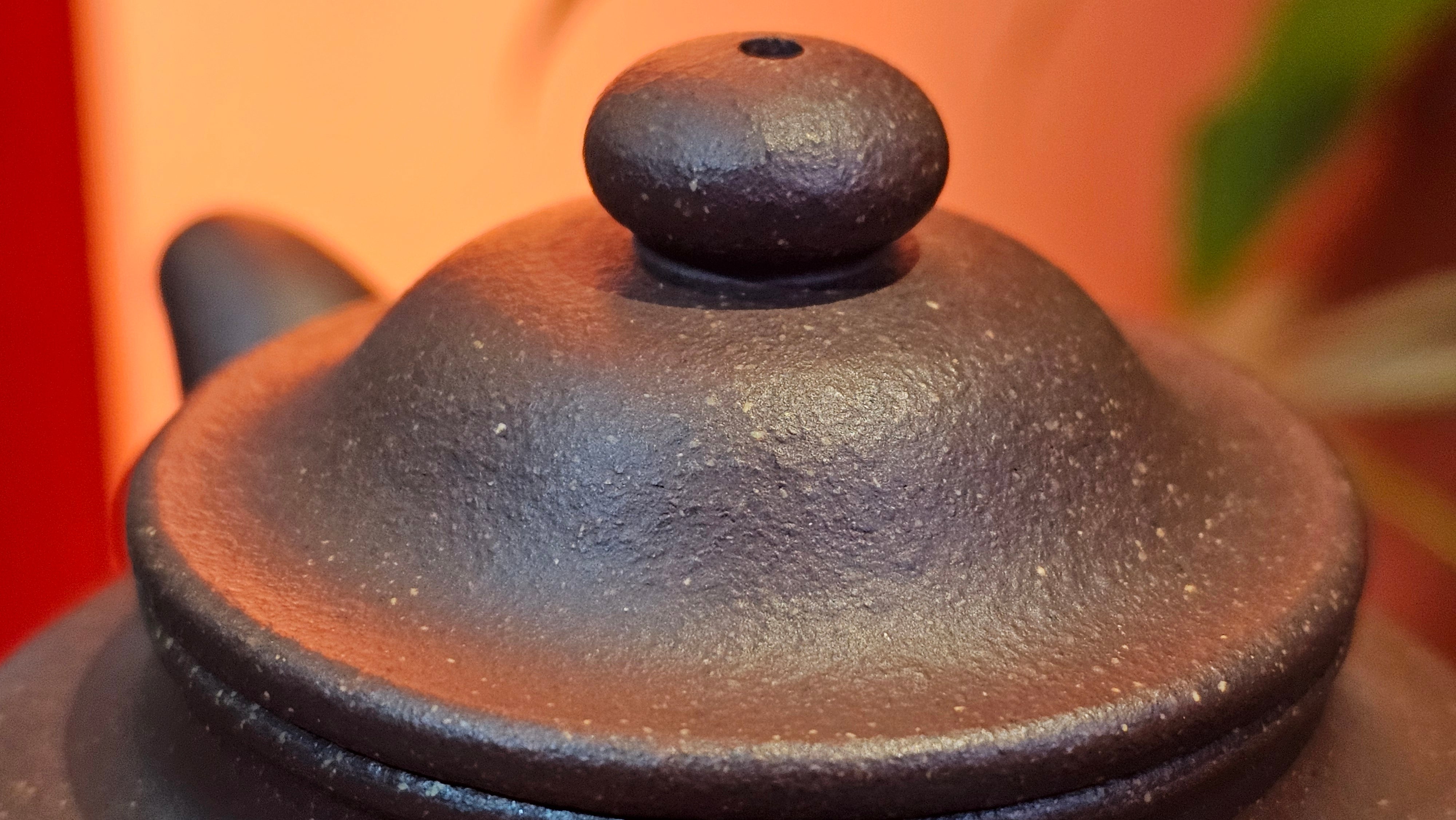 Lian Zi 莲子, 190.1ml, Lao Zi Ni 老紫泥 (Particular High Graininess, and Low Sieve Count), by Craftsman Chen Fa Chu 陈法初 ~ Congratulations to Mr M.H., 1718hrs 8th May 2025, Columbus, OH.