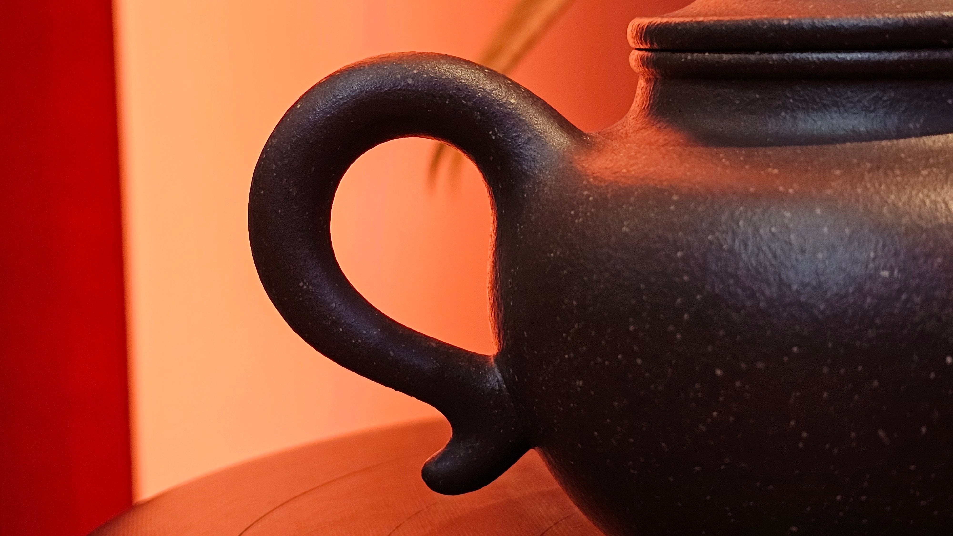 Lian Zi 莲子, 190.1ml, Lao Zi Ni 老紫泥 (Particular High Graininess, and Low Sieve Count), by Craftsman Chen Fa Chu 陈法初 ~ Congratulations to Mr M.H., 1718hrs 8th May 2025, Columbus, OH.