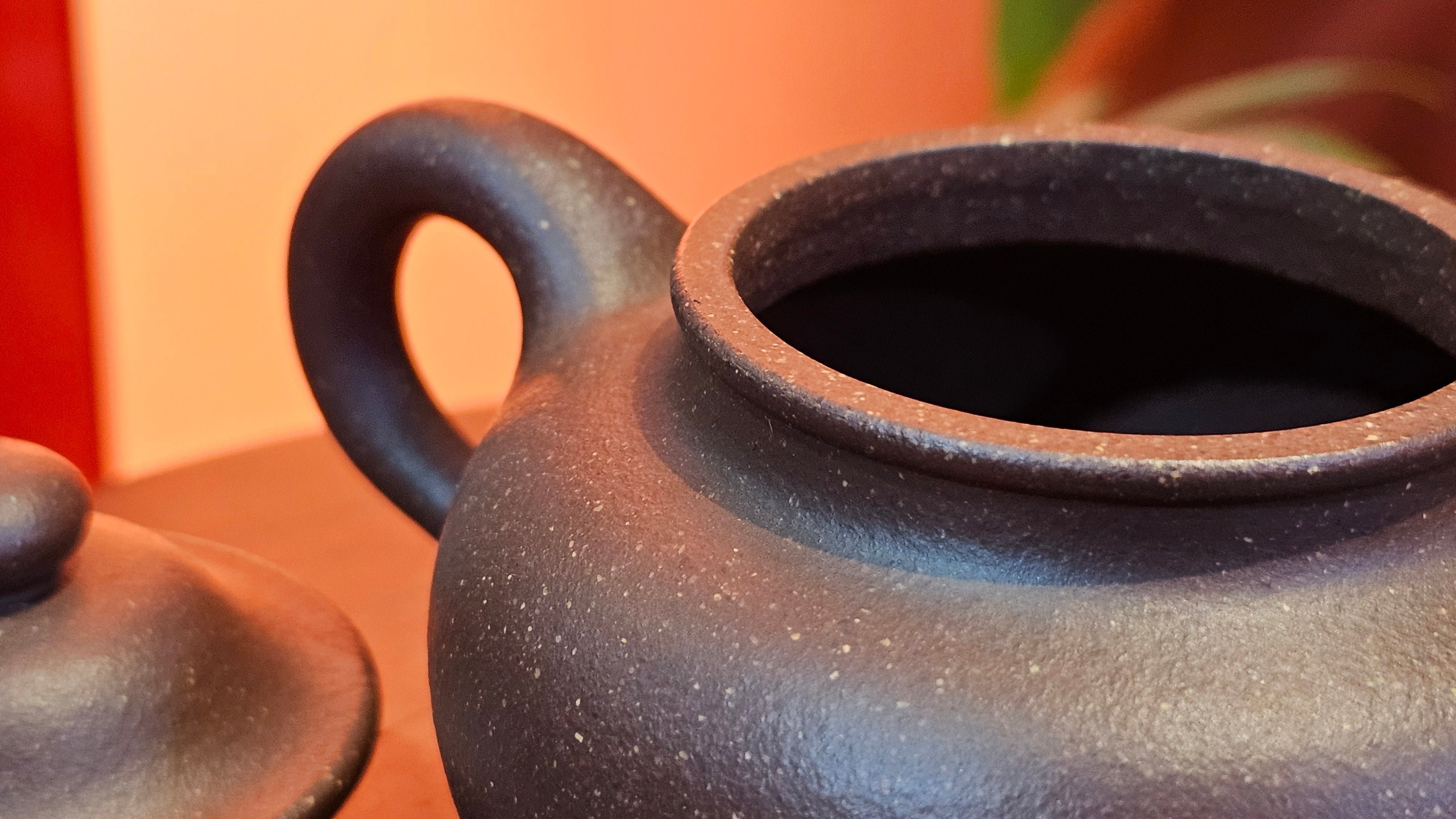 Lian Zi 莲子, 190.1ml, Lao Zi Ni 老紫泥 (Particular High Graininess, and Low Sieve Count), by Craftsman Chen Fa Chu 陈法初 ~ Congratulations to Mr M.H., 1718hrs 8th May 2025, Columbus, OH.