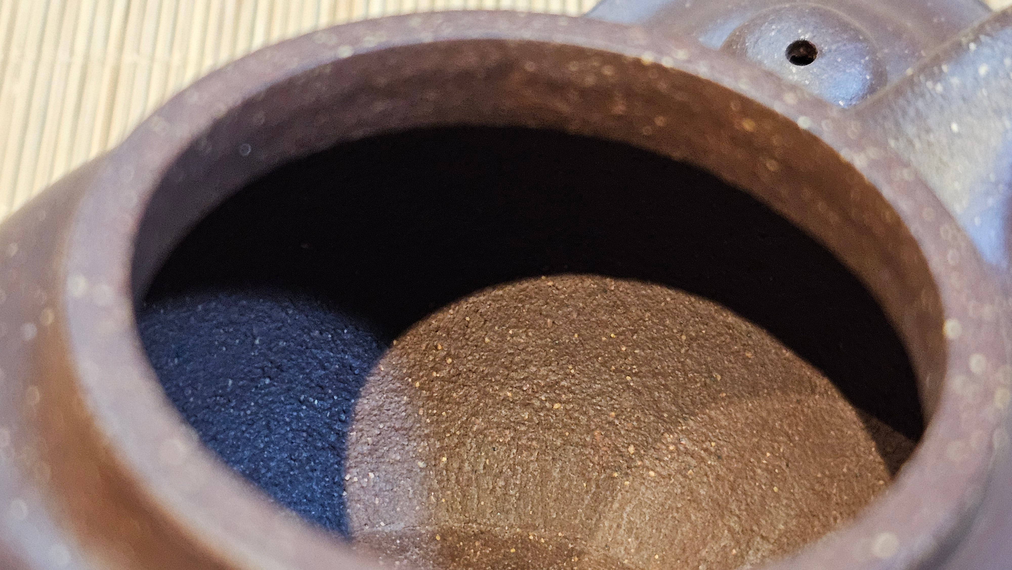 Lian Zi 莲子, 190.1ml, Lao Zi Ni 老紫泥 (Particular High Graininess, and Low Sieve Count), by Craftsman Chen Fa Chu 陈法初 ~ Congratulations to Mr M.H., 1718hrs 8th May 2025, Columbus, OH.